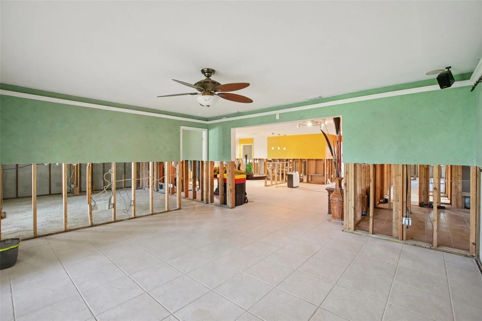 8540 RIVERSIDE