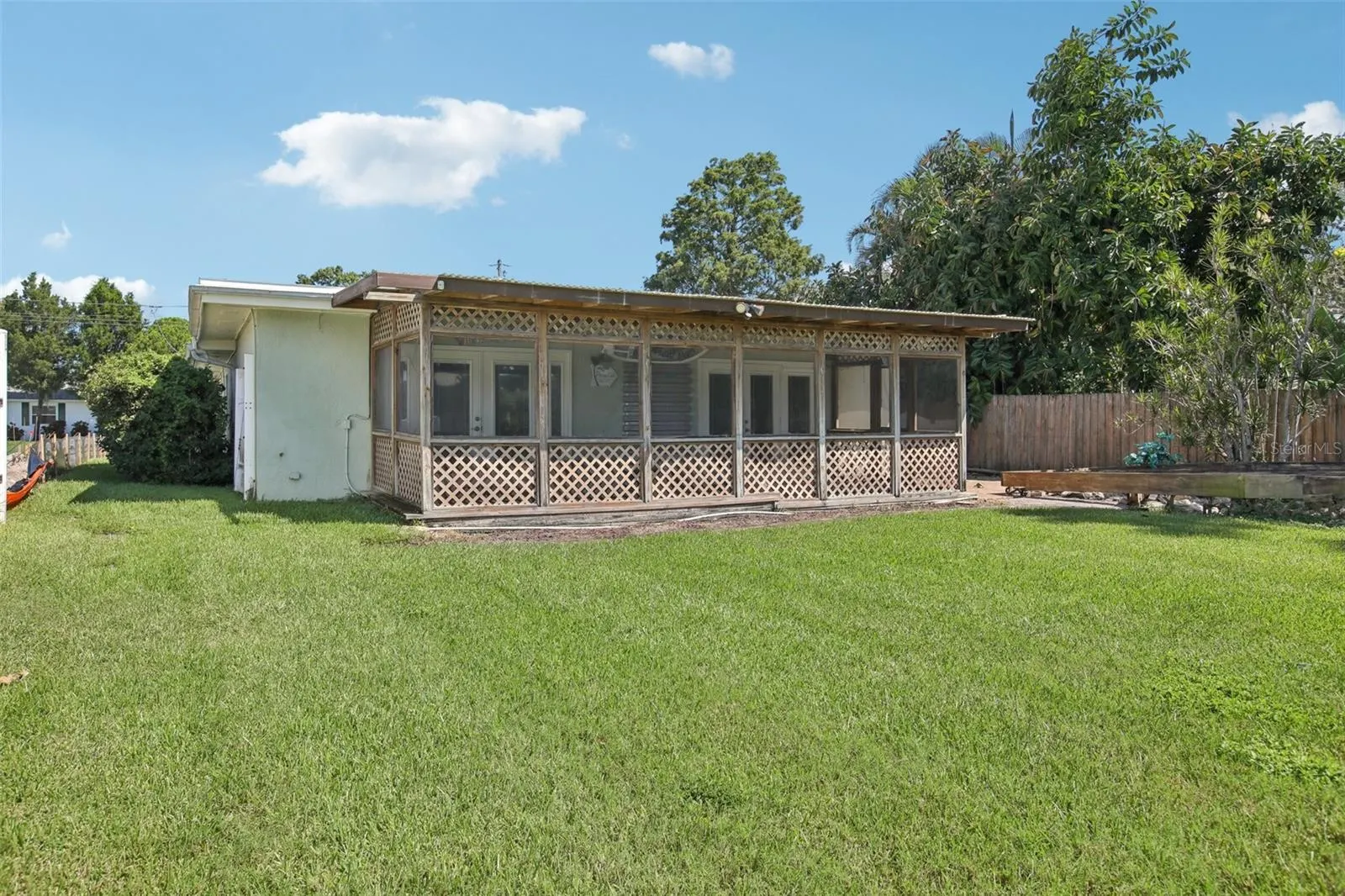 8540 RIVERSIDE