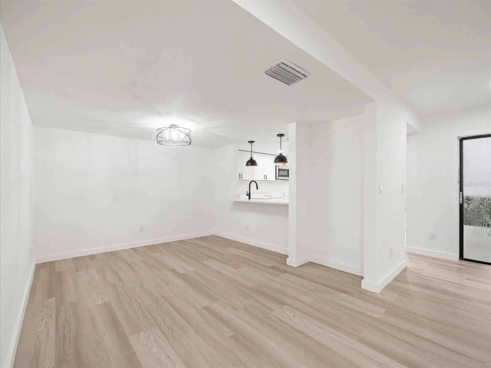 7877 NIAGARA AVE #1802, #1802