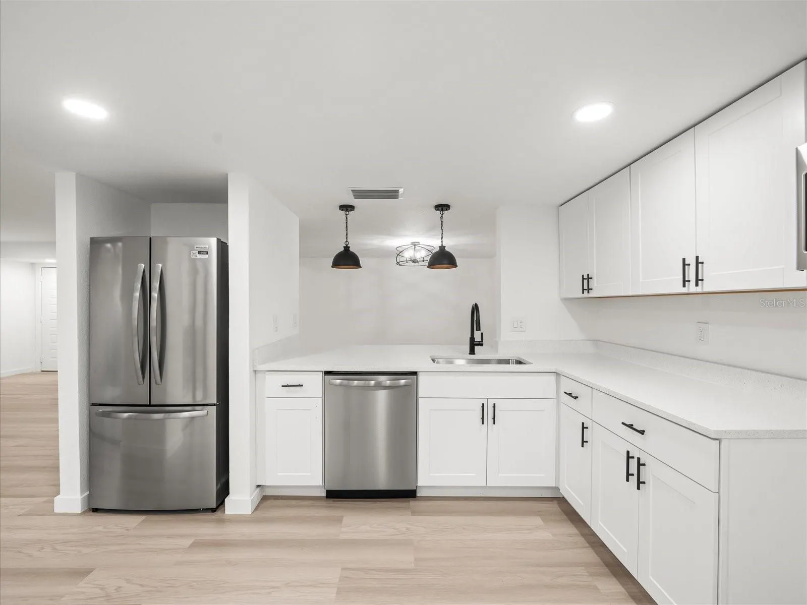 7877 NIAGARA AVE #1802, #1802