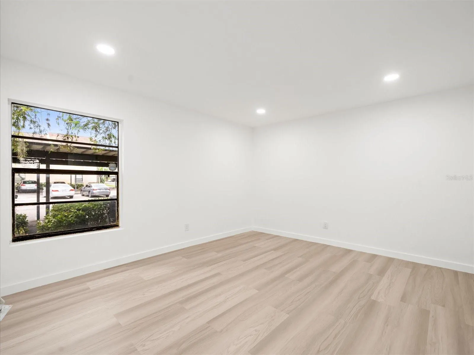 7877 NIAGARA AVE #1802, #1802