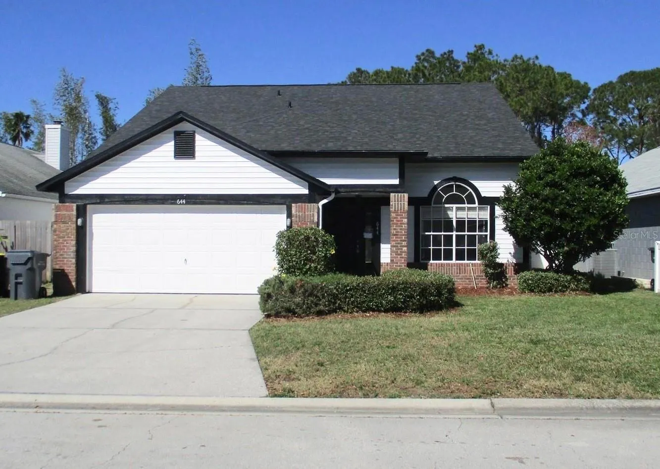 644 ALLISON AVE