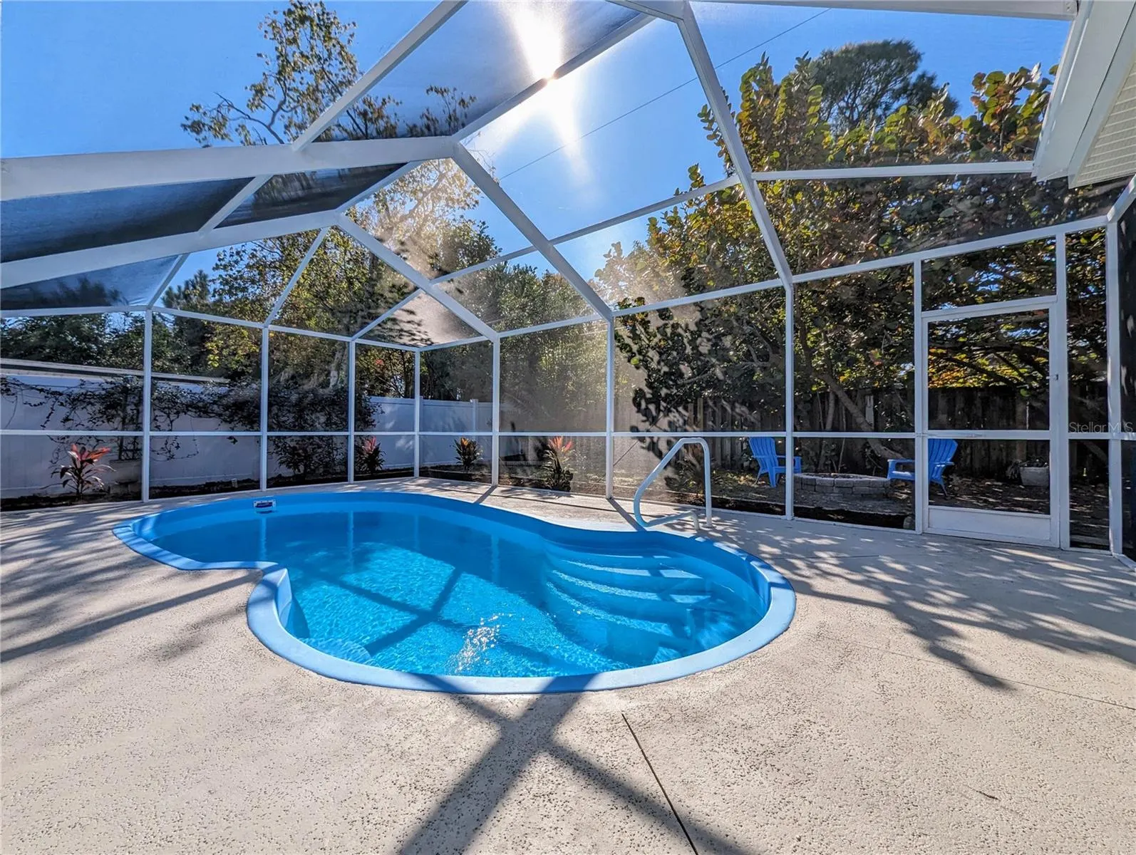 1456 S BETTY LN