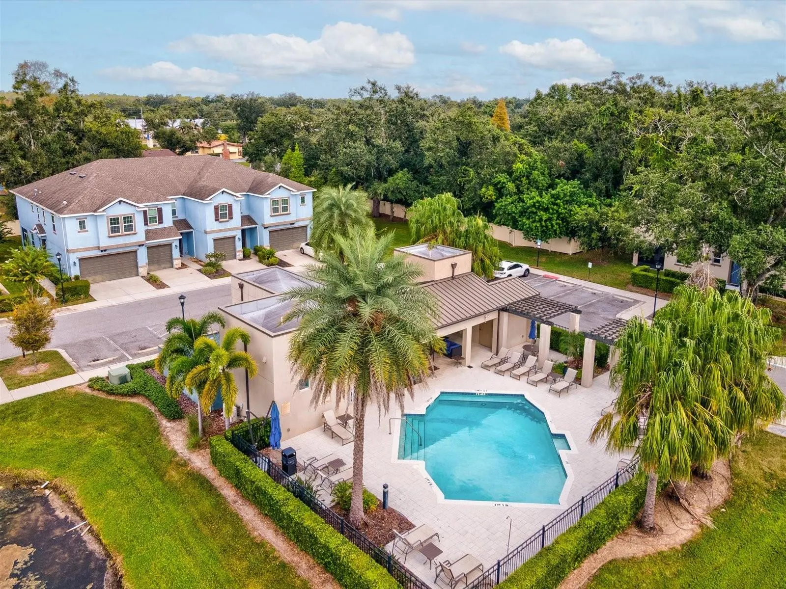 6747 CITRUS CREEK LN