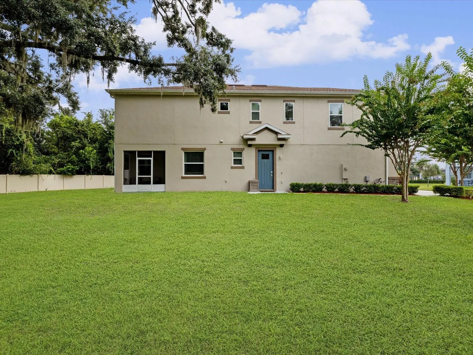 6747 CITRUS CREEK LN