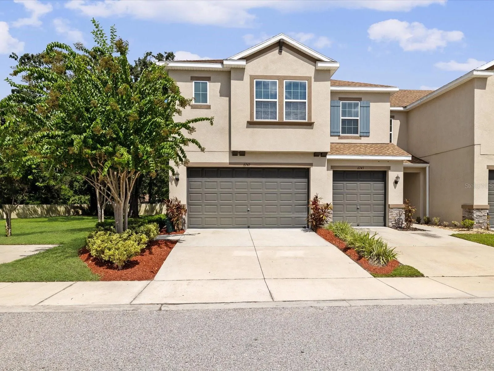6747 CITRUS CREEK LN