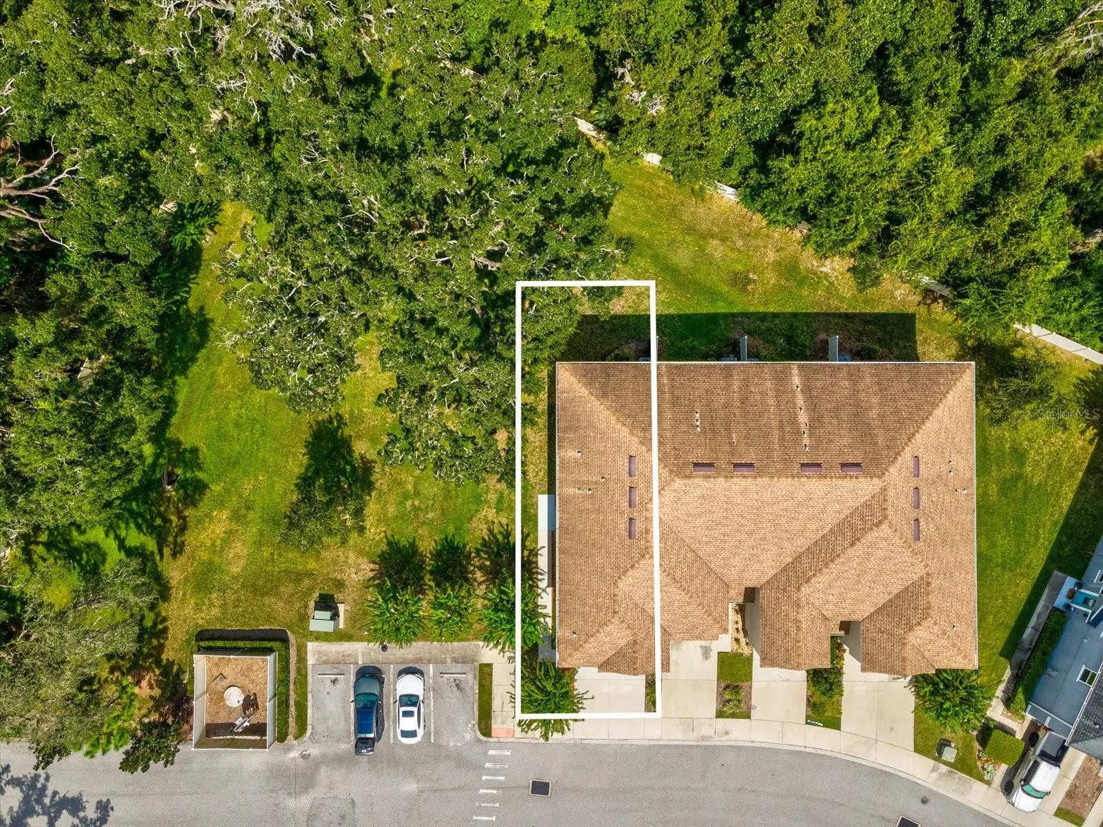6747 CITRUS CREEK LN