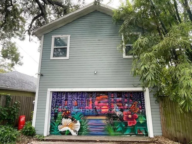 317 W FRANCES AVE