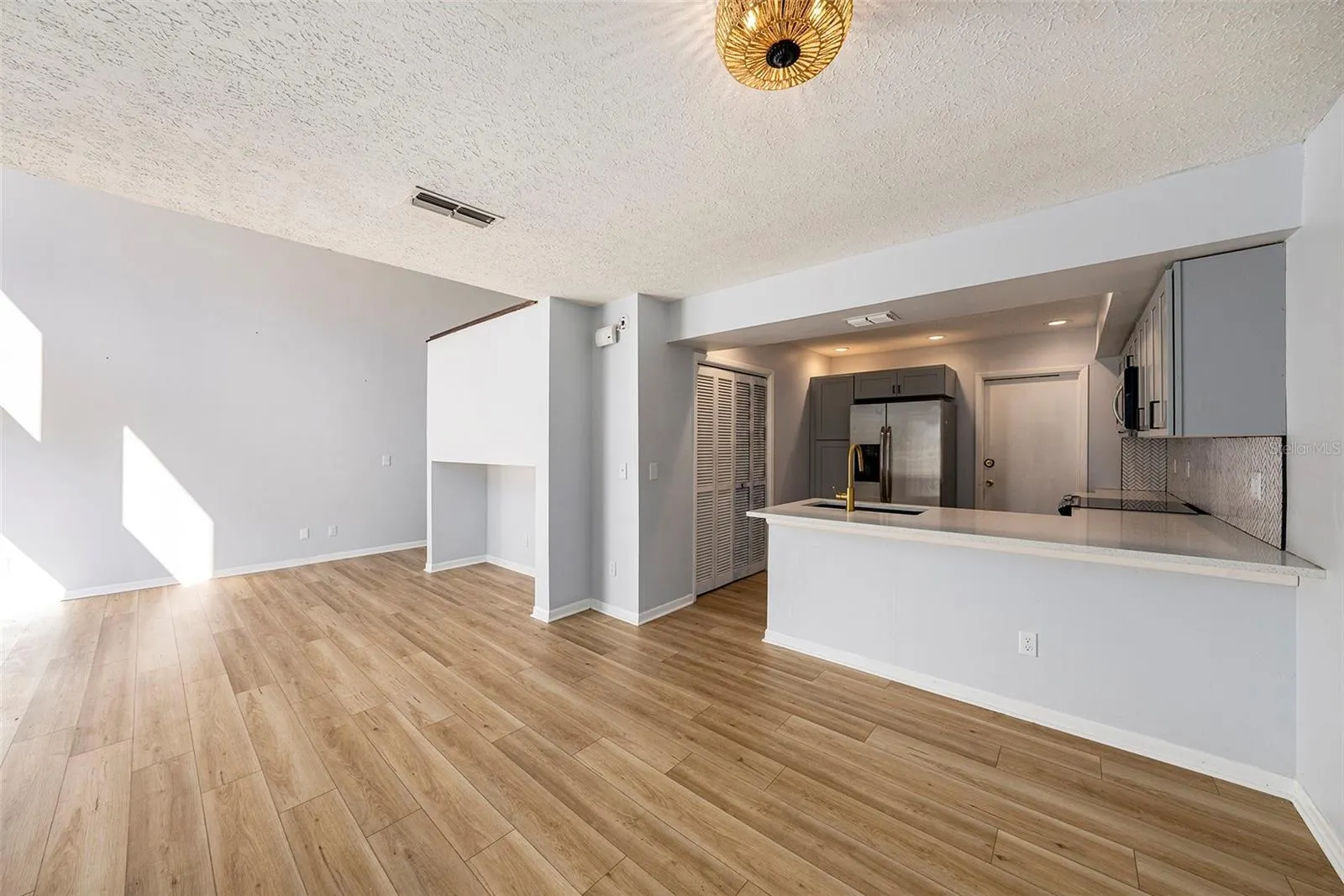 4008 CIRCLEWOOD CT