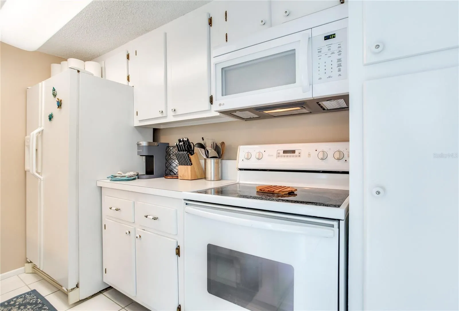 171 MEDALLION BLVD #H, #H