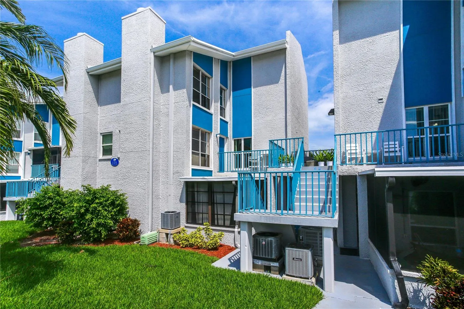 171 MEDALLION BLVD #H, #H