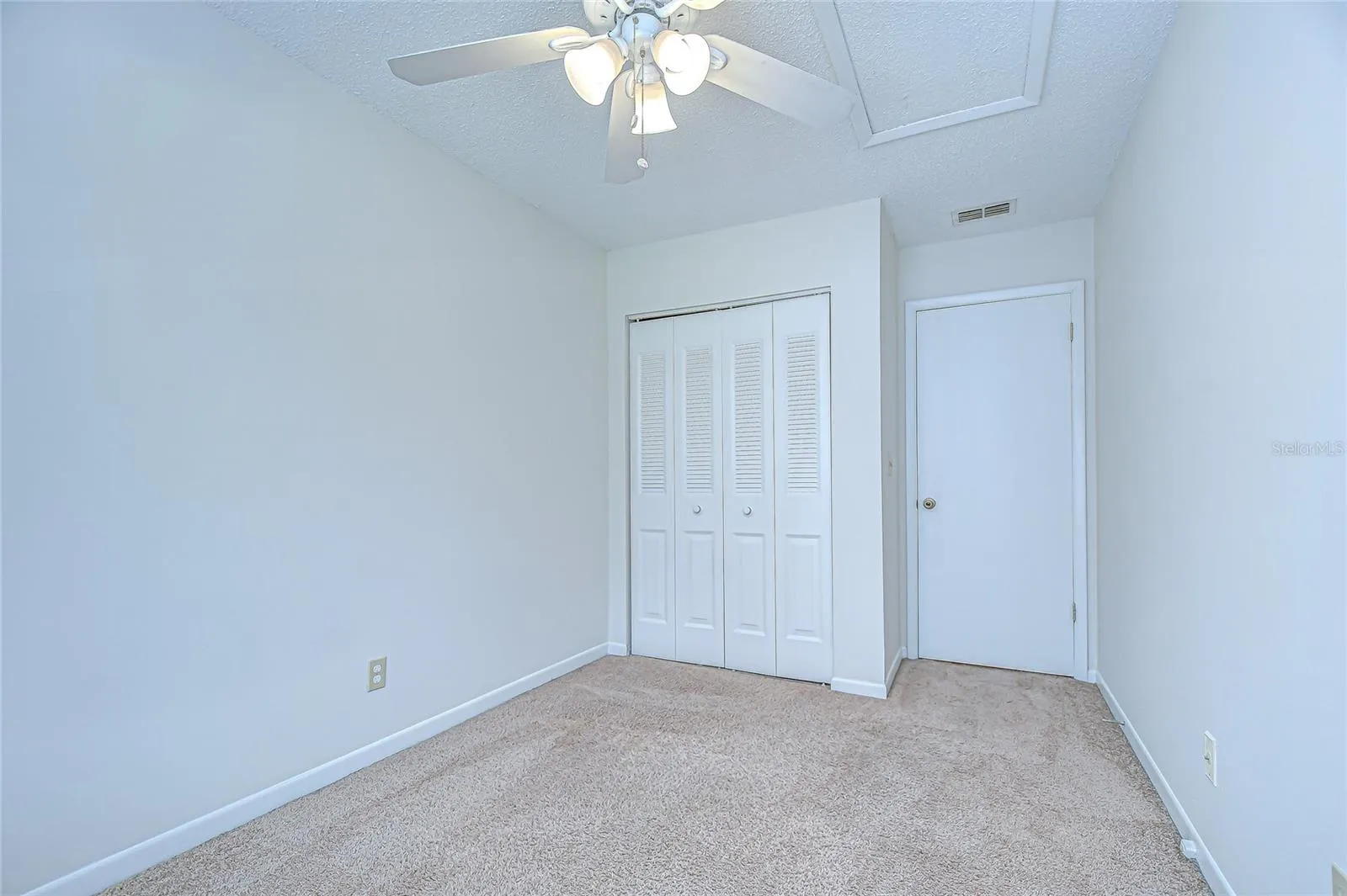 5208 SUNRIDGE PALMS DR #105, #105