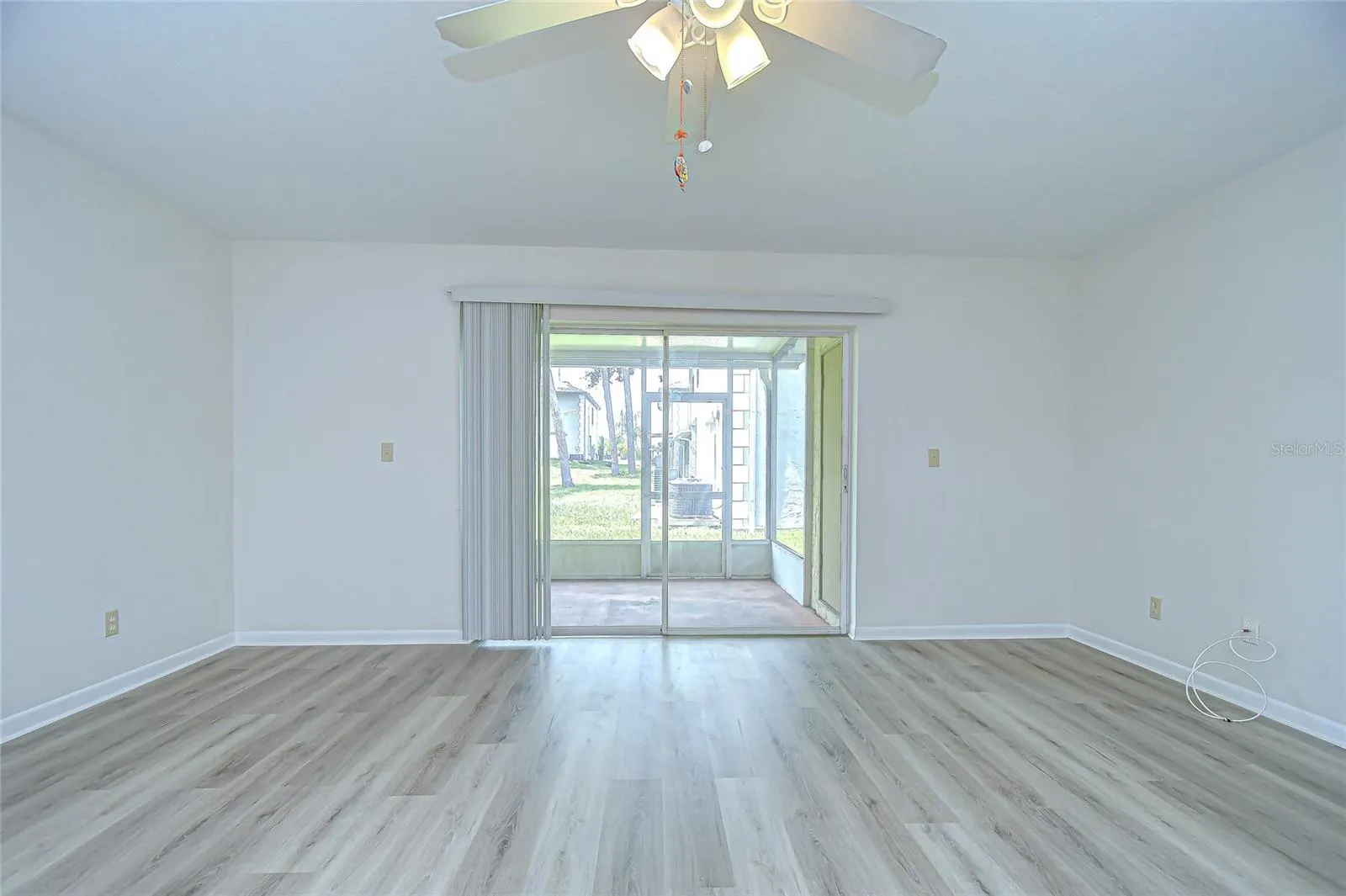 5208 SUNRIDGE PALMS DR #105, #105