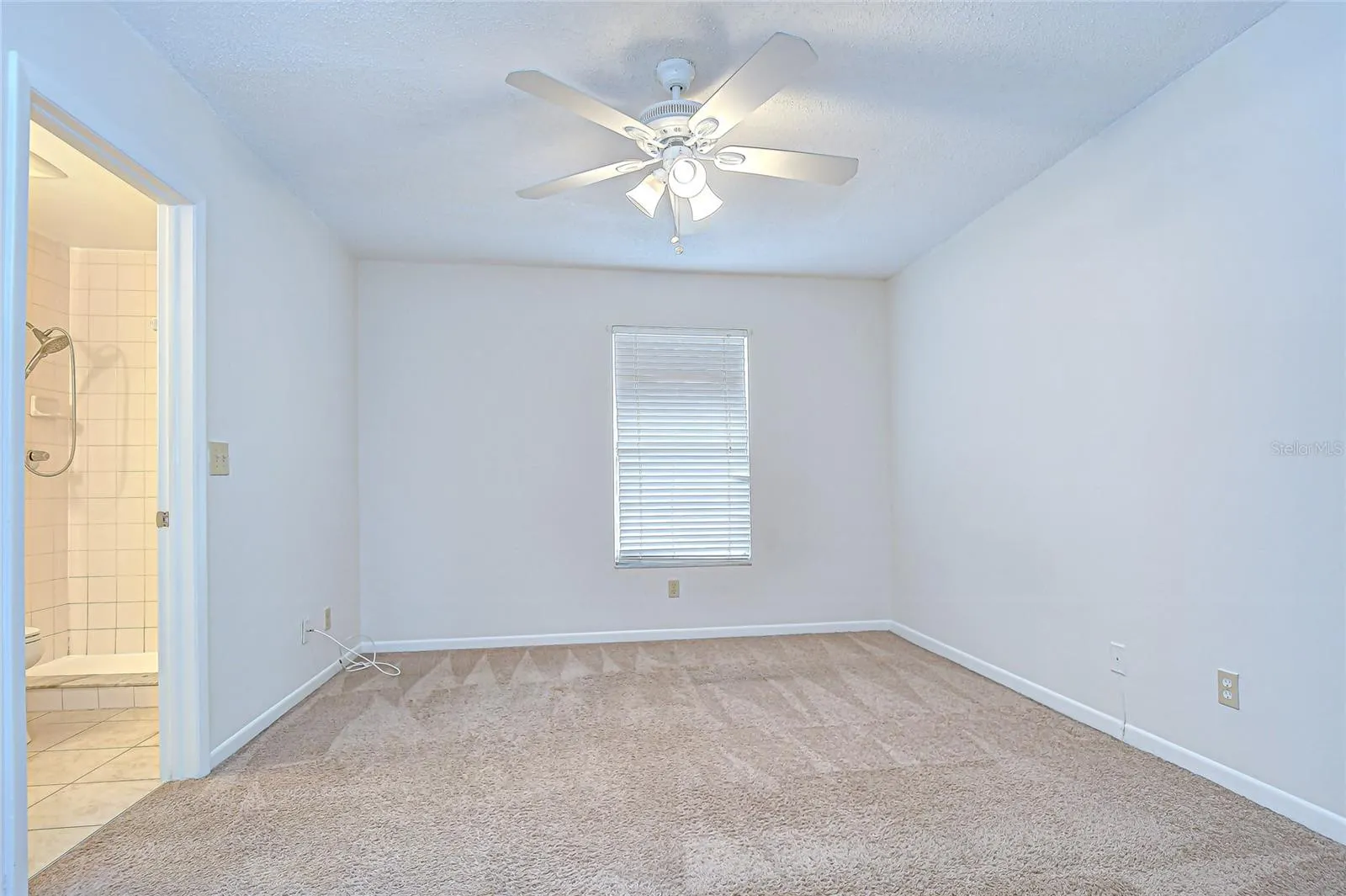 5208 SUNRIDGE PALMS DR #105, #105