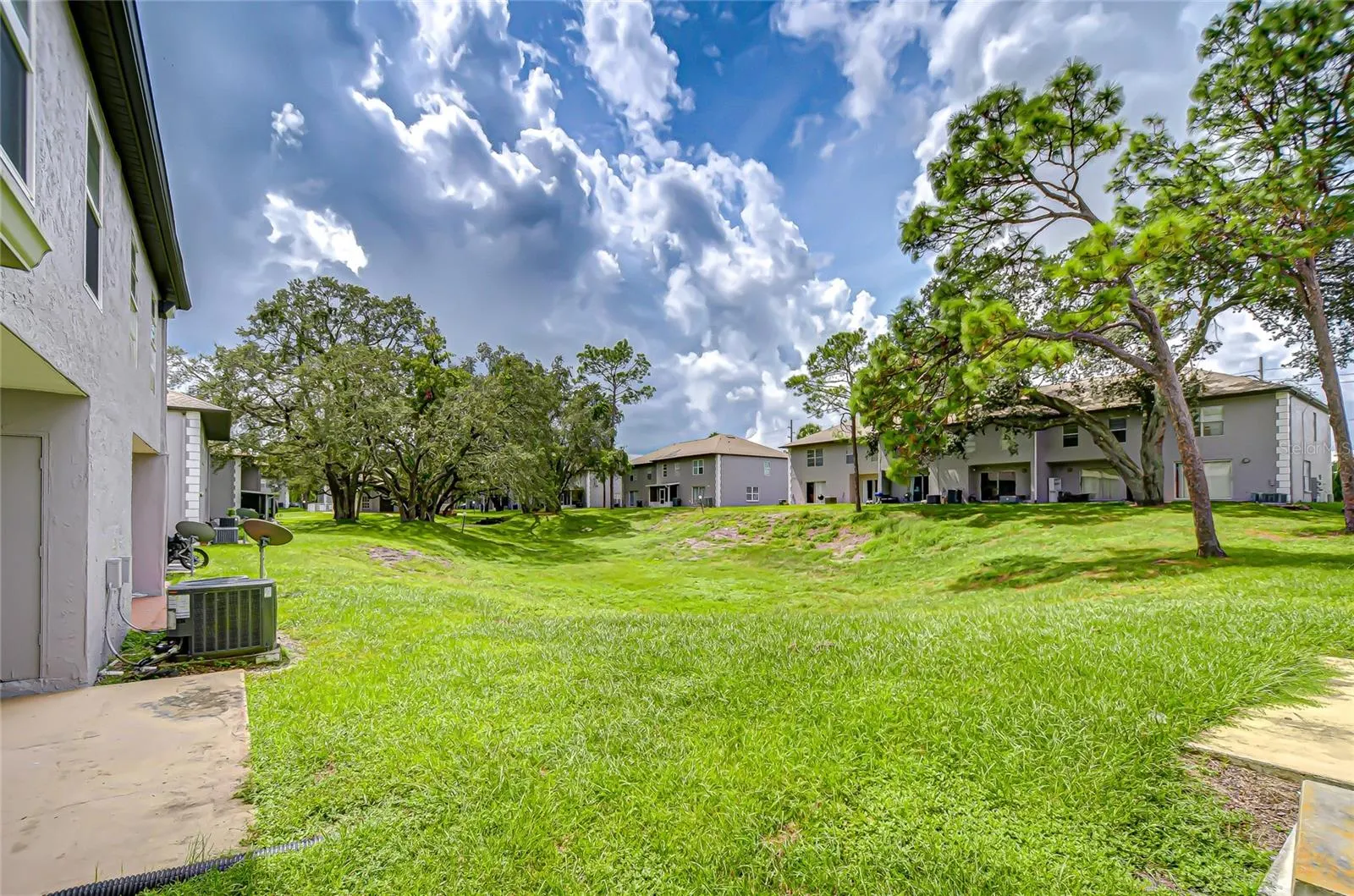 5208 SUNRIDGE PALMS DR #105, #105