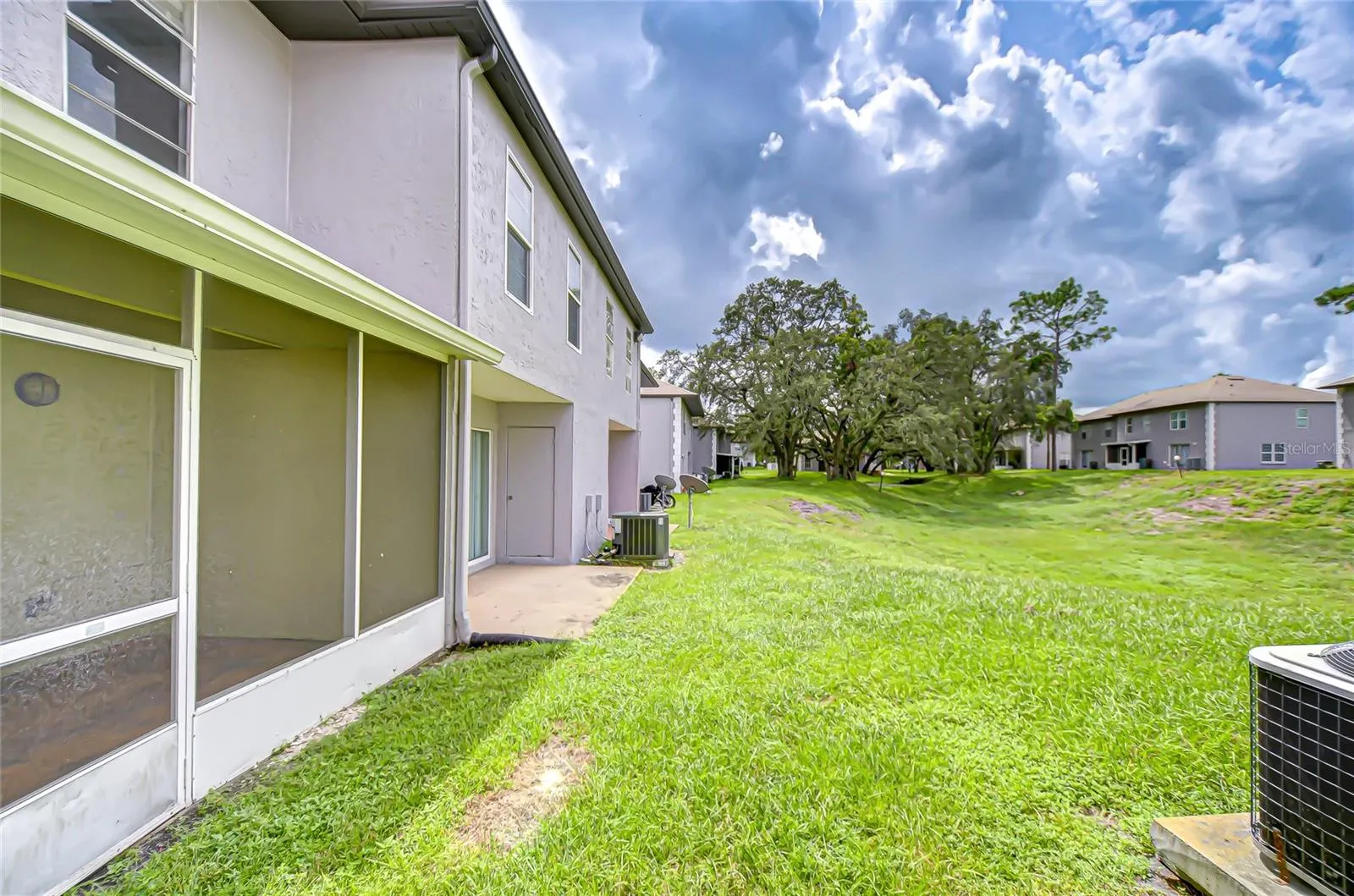 5208 SUNRIDGE PALMS DR #105, #105