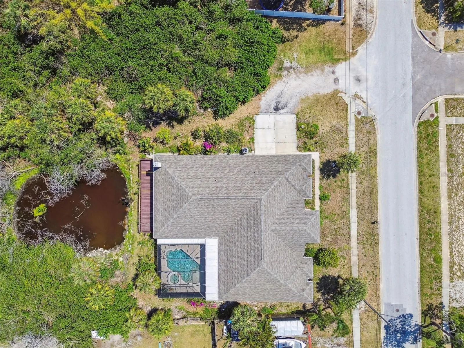 284 PENINSULA AVE