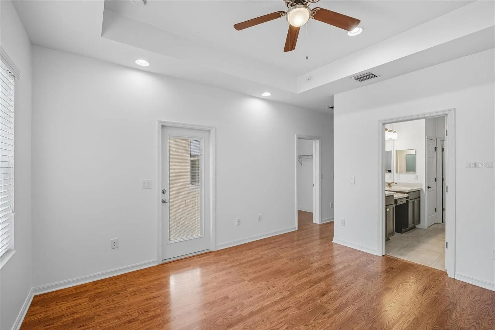 11213 GRAND PARK AVE