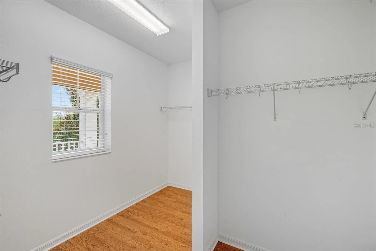 11213 GRAND PARK AVE