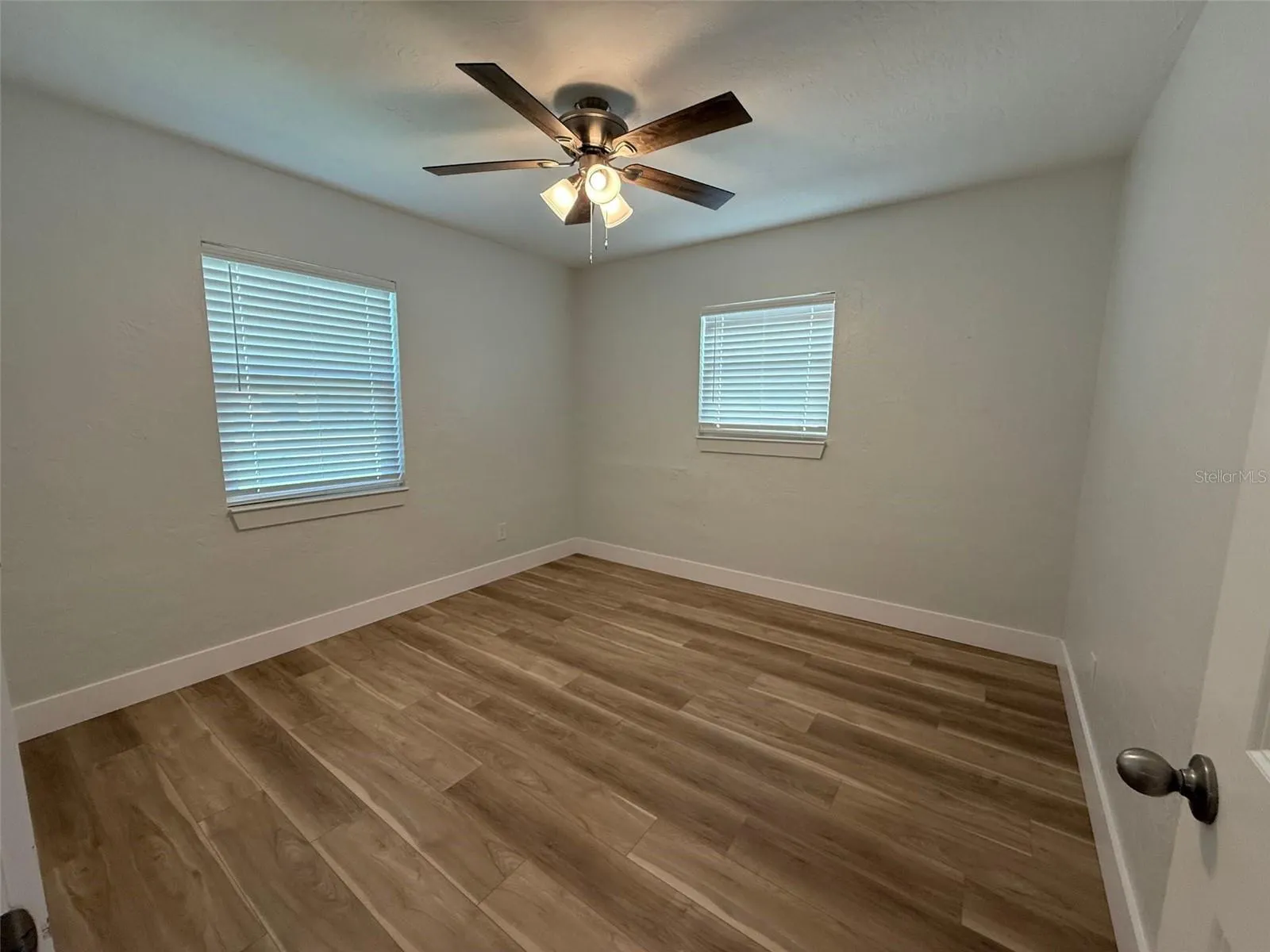 4106 W NORMA AVE