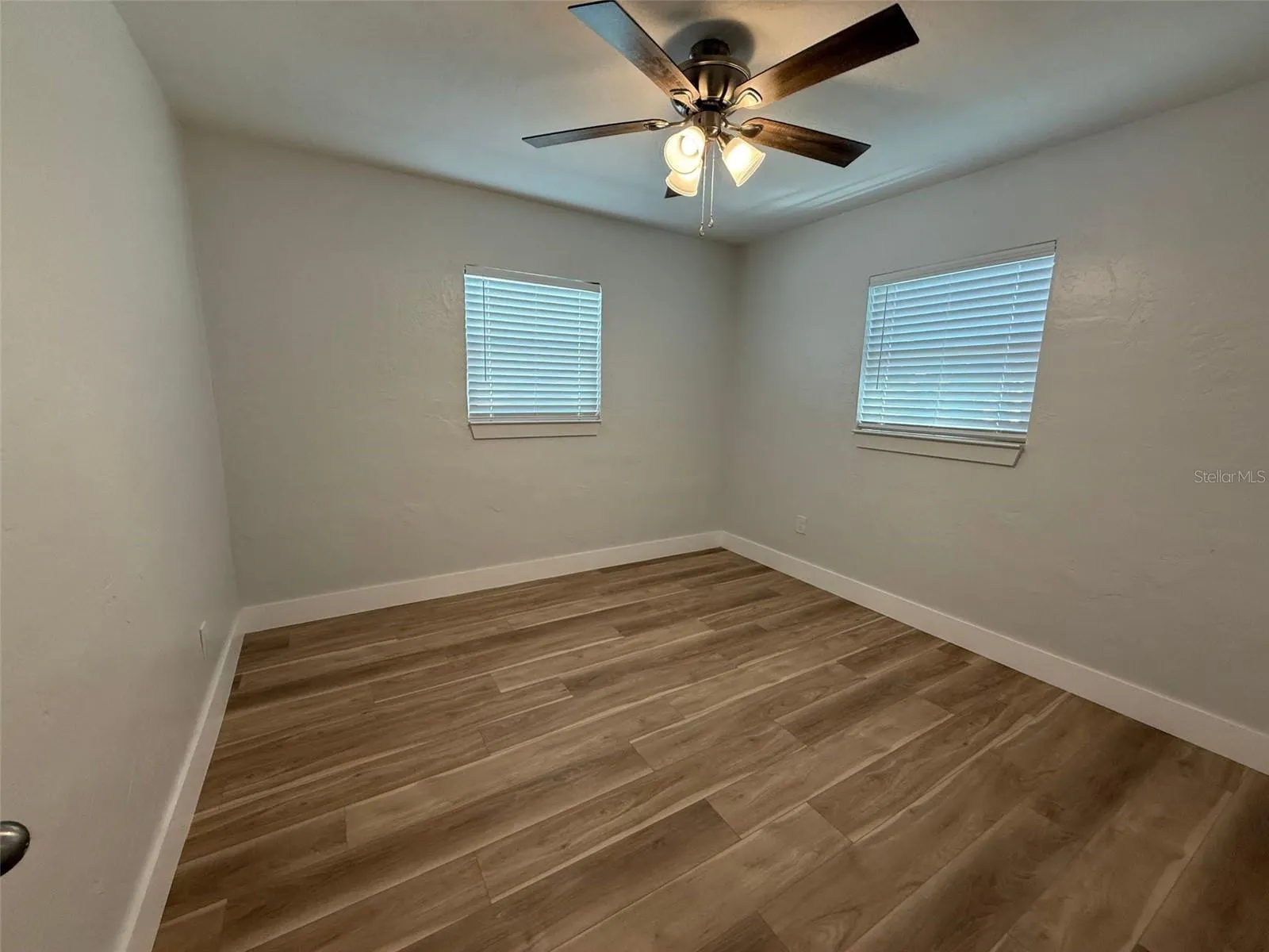 4106 W NORMA AVE
