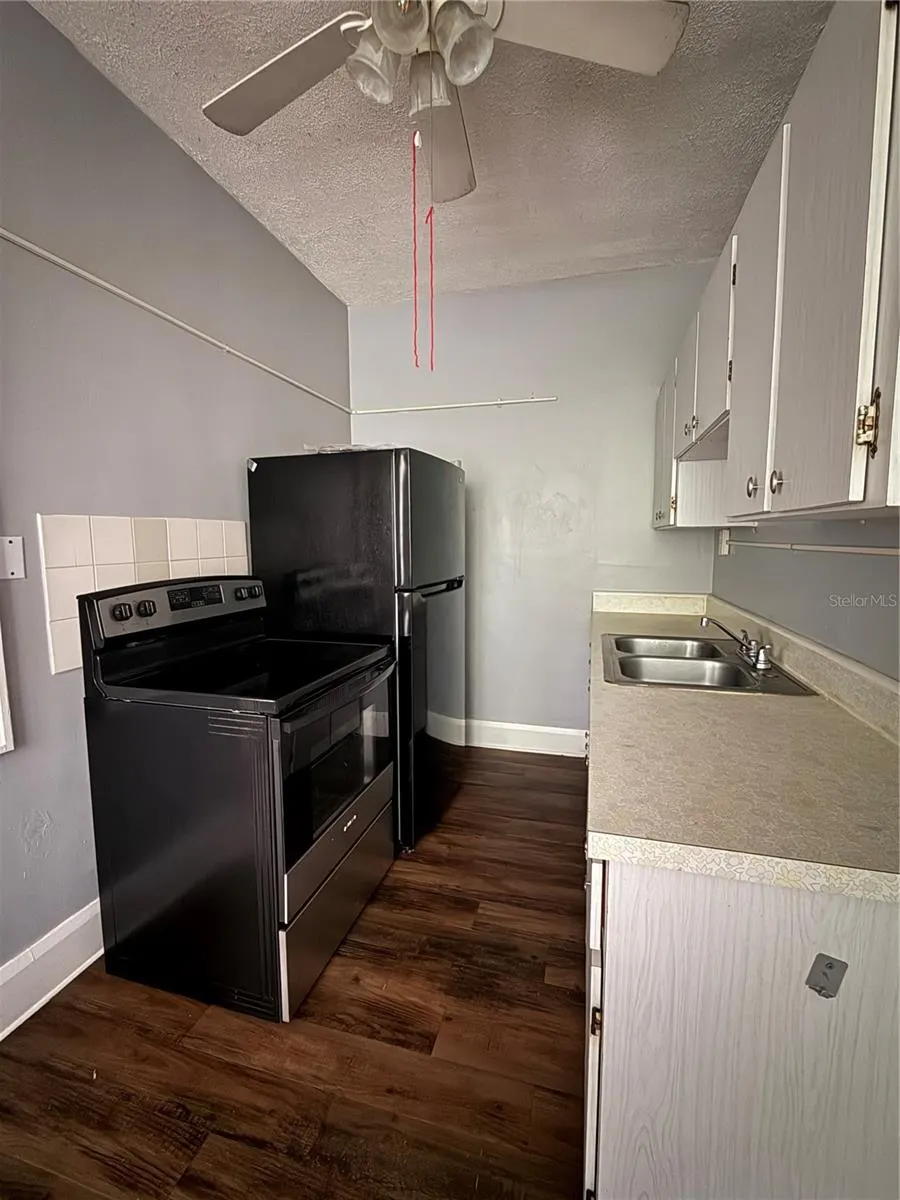 730 W CENTRAL AVE #8, #8