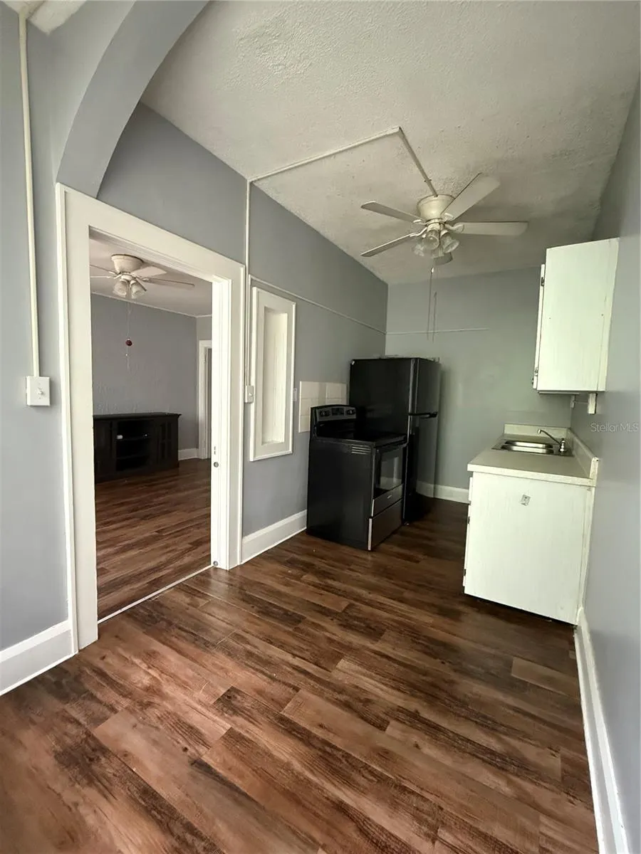 730 W CENTRAL AVE #8, #8
