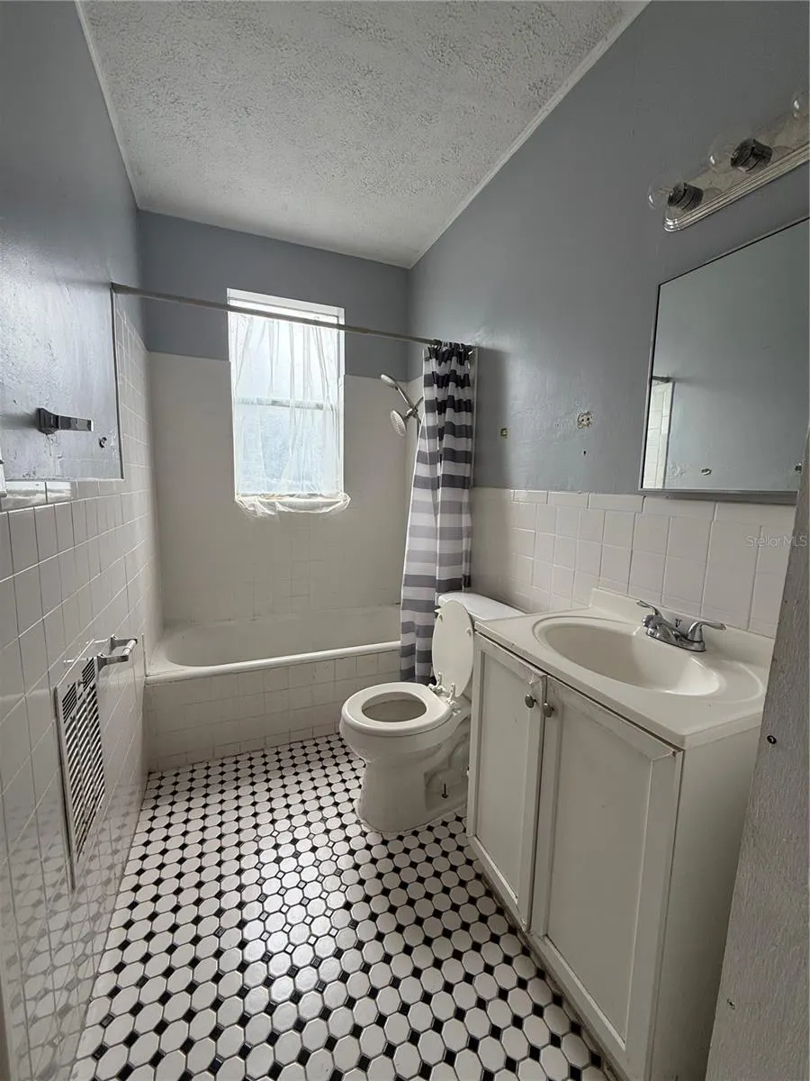 730 W CENTRAL AVE #8, #8