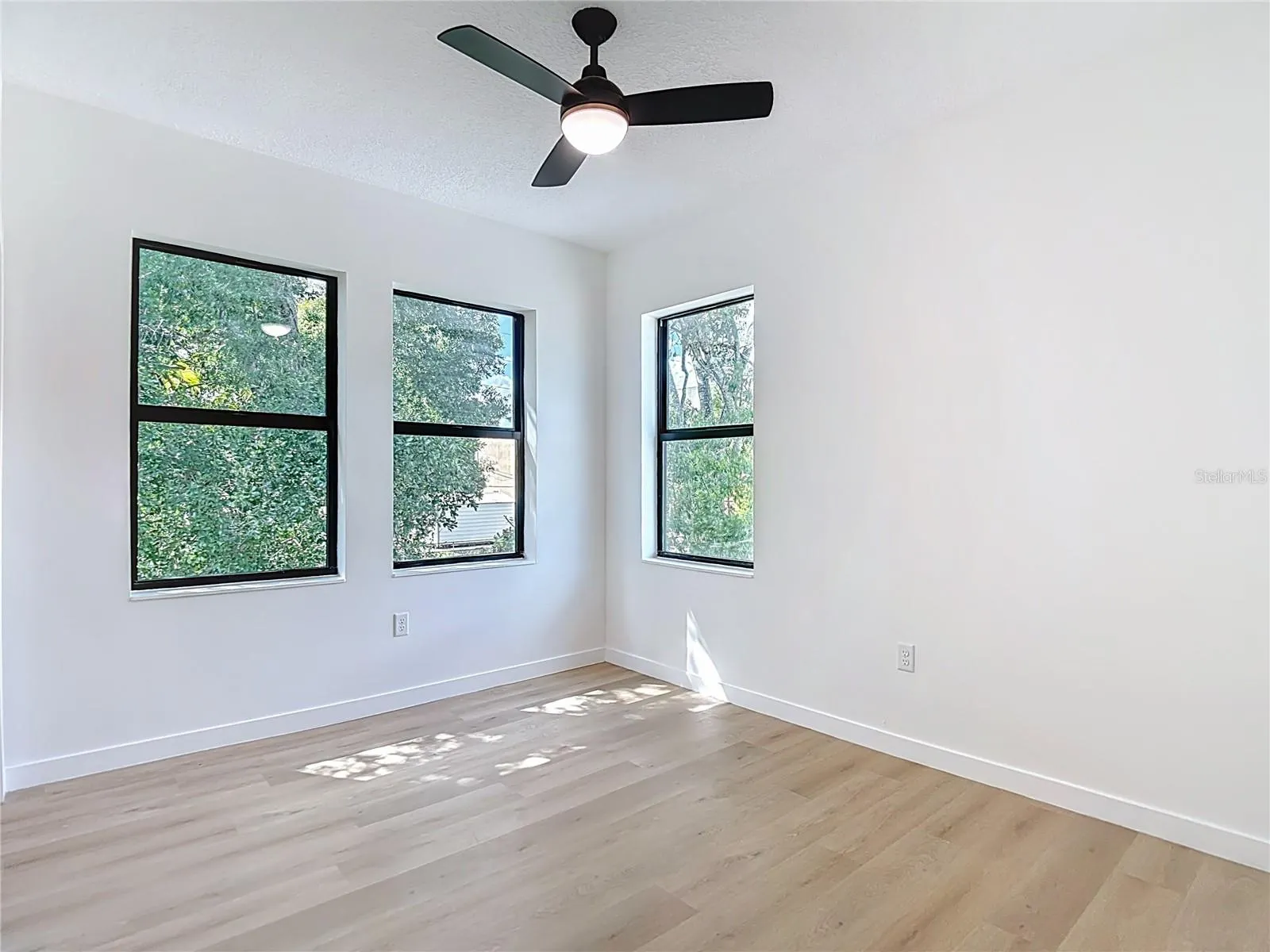 2516 E 15TH AVE #1, #1