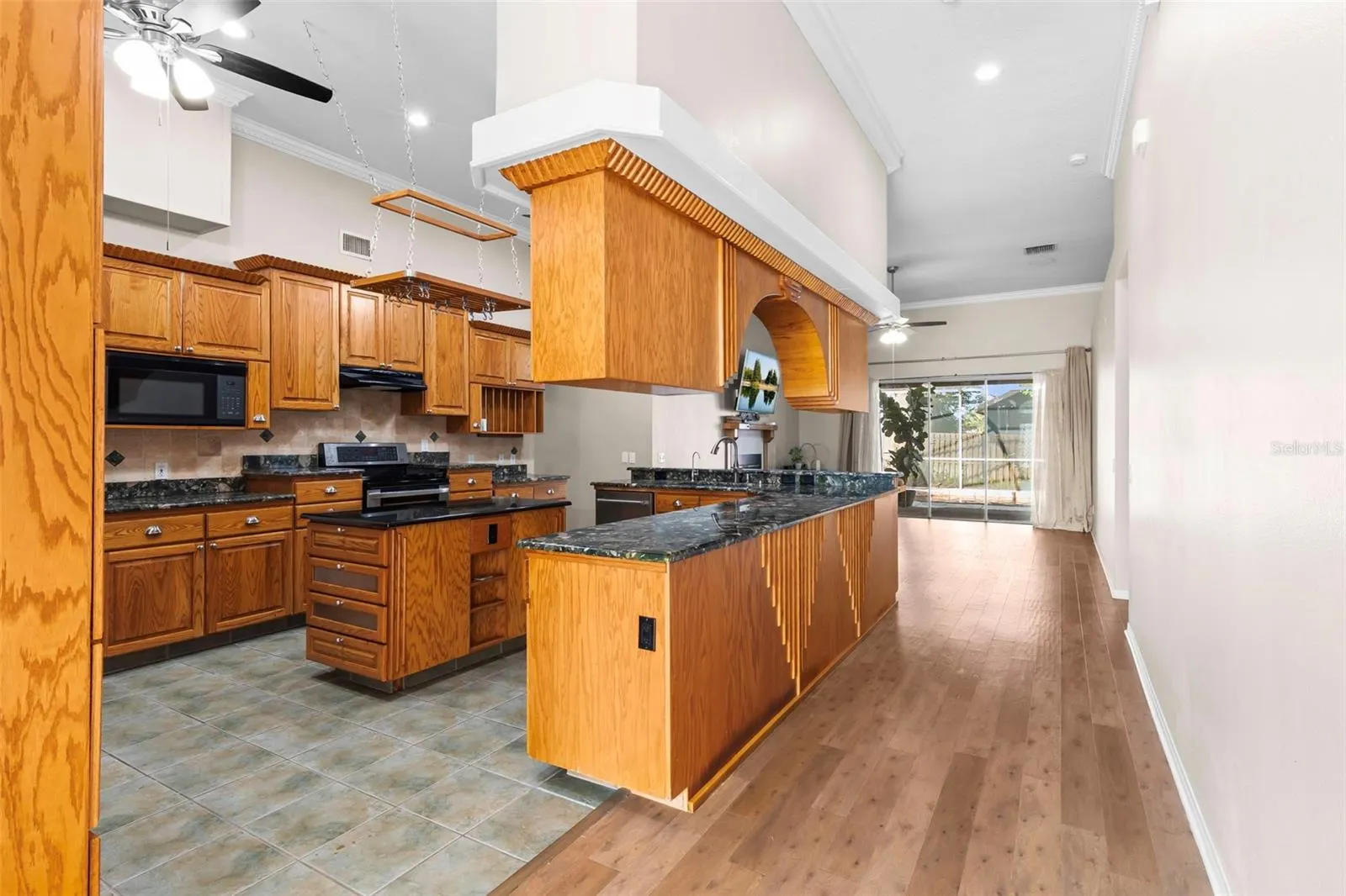 12922 LAKE VENTANA DR