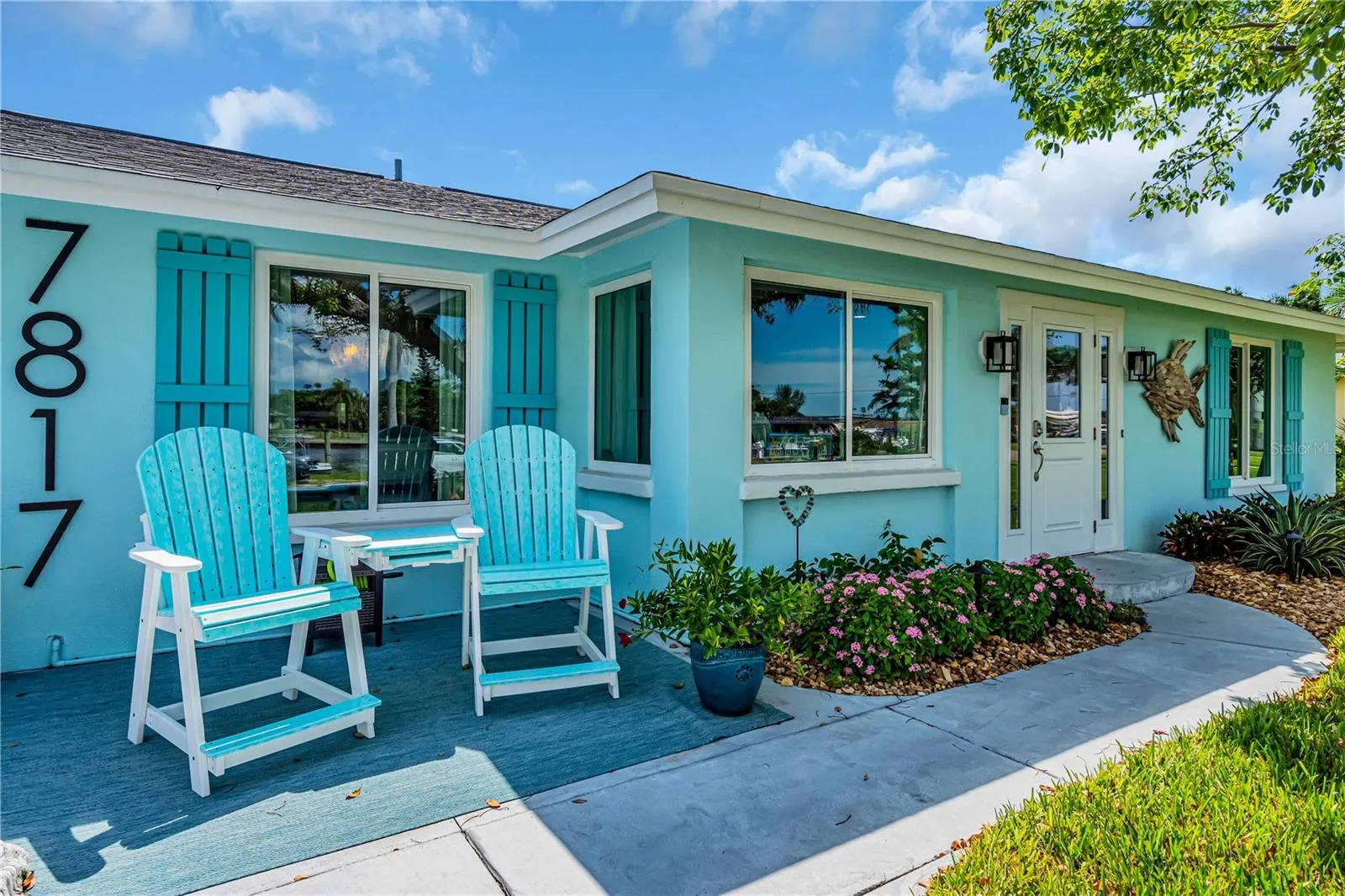 7817 ALHAMBRA DR