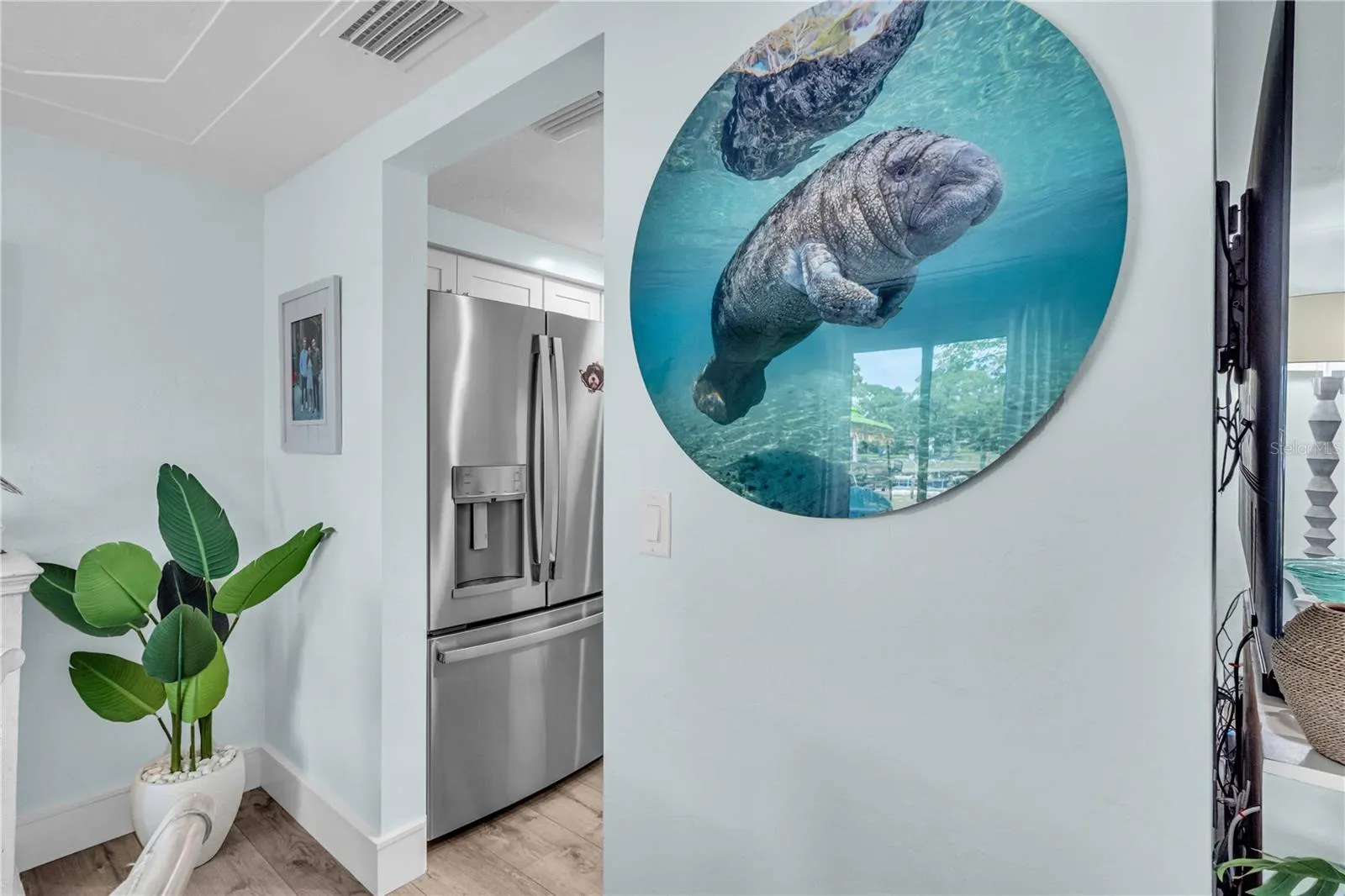 7817 ALHAMBRA DR