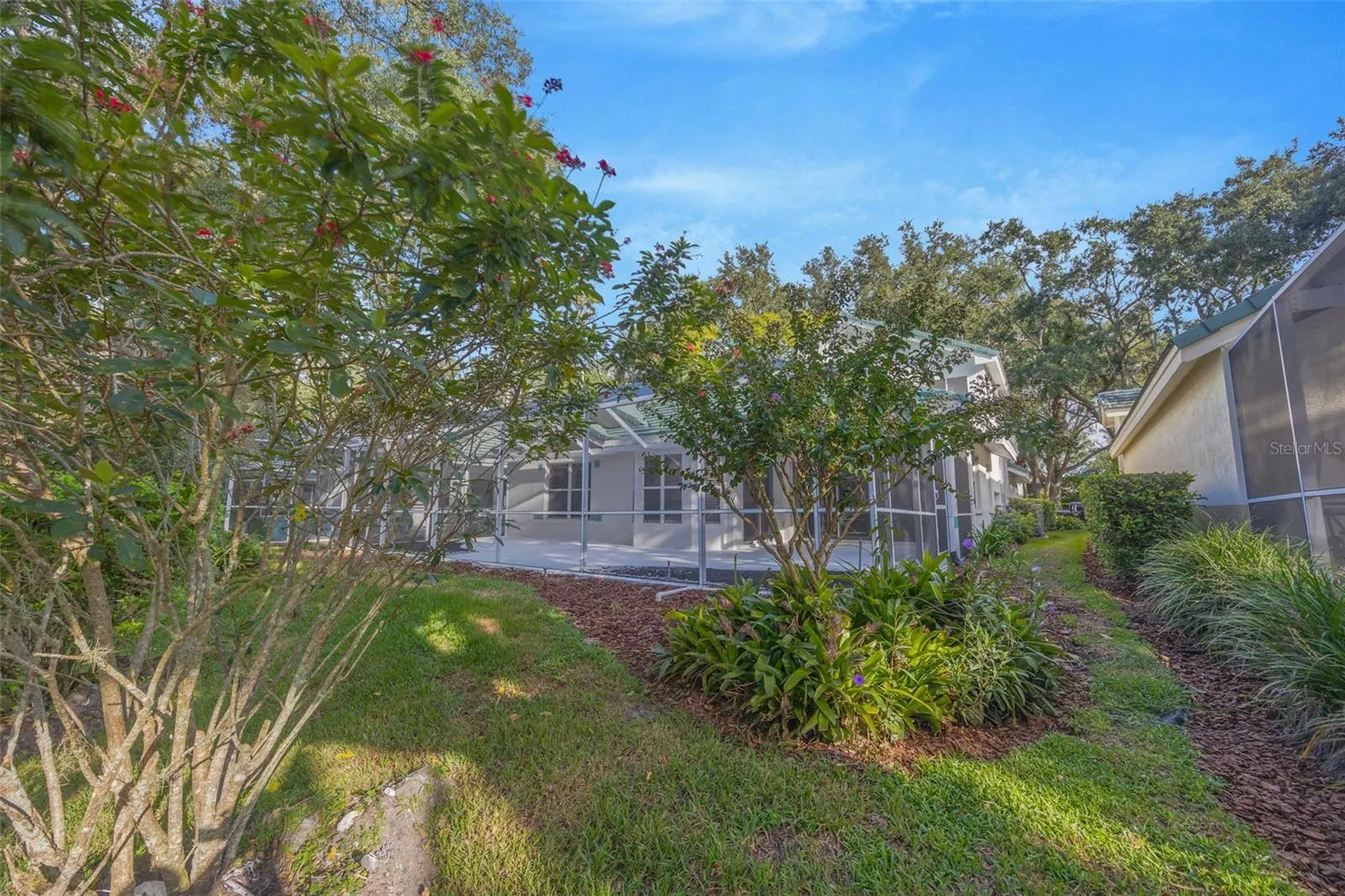 15811 SANCTUARY DR