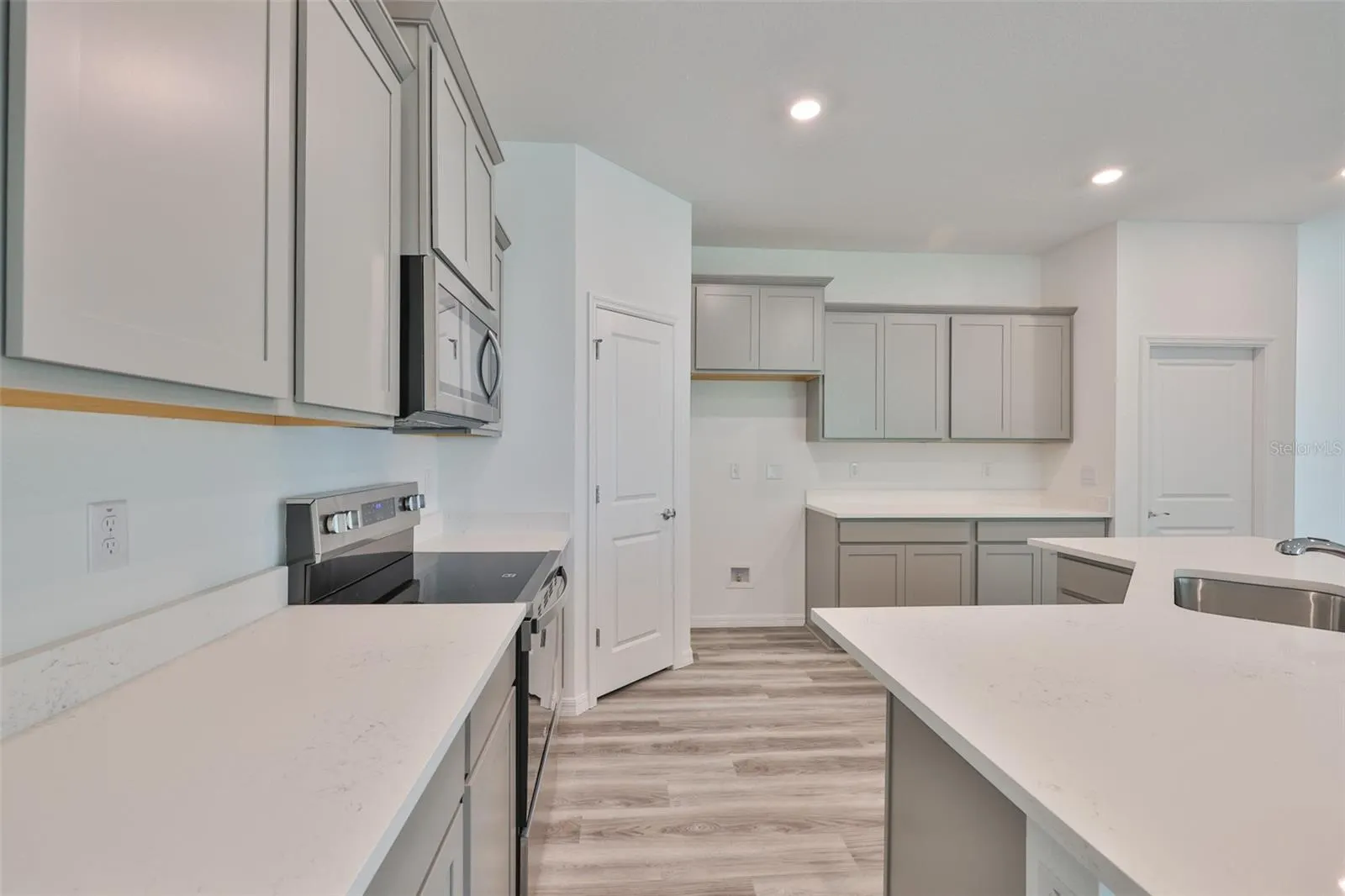 4021 WESTWOOD FIELDS LOOP