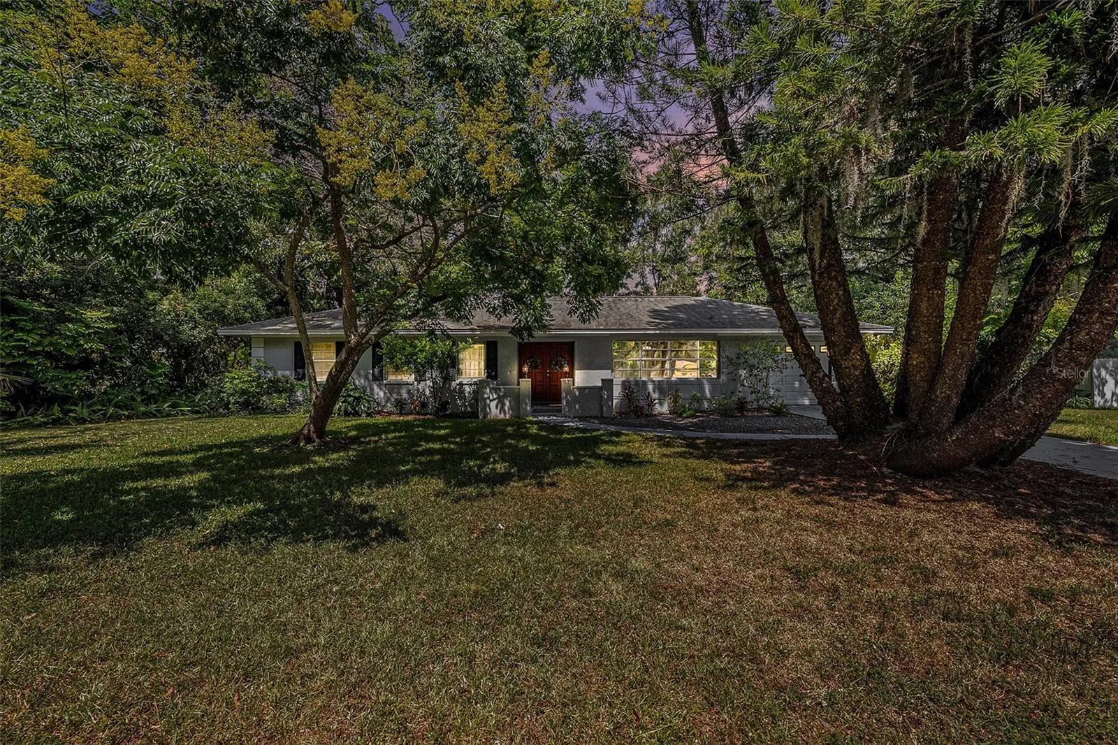 2007 RUSSELL DR