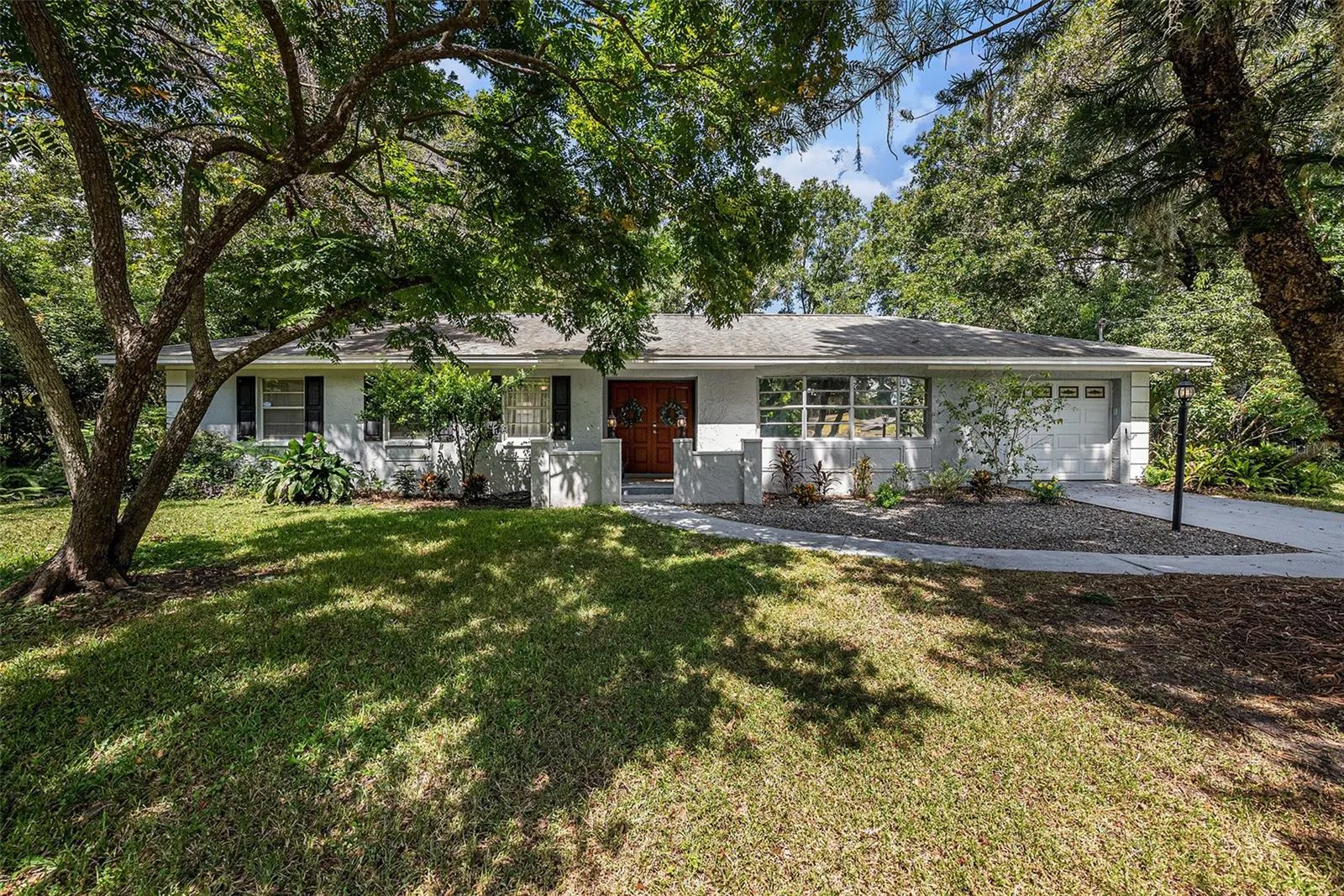 2007 RUSSELL DR