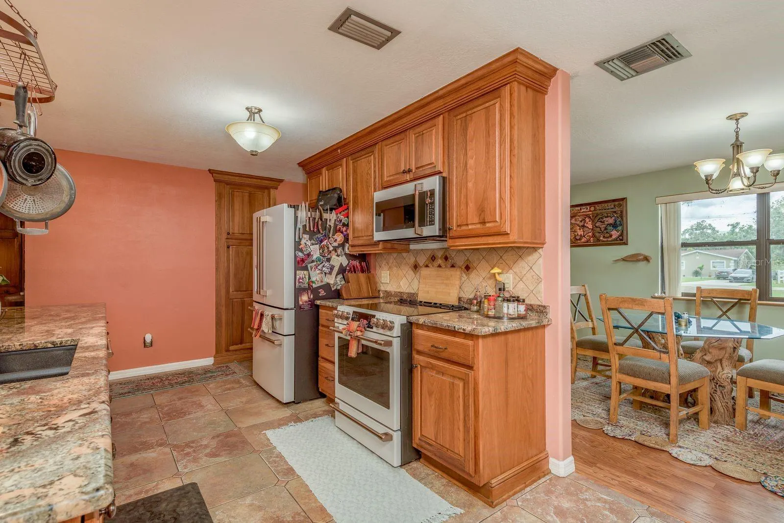 11124 CHURCH DR