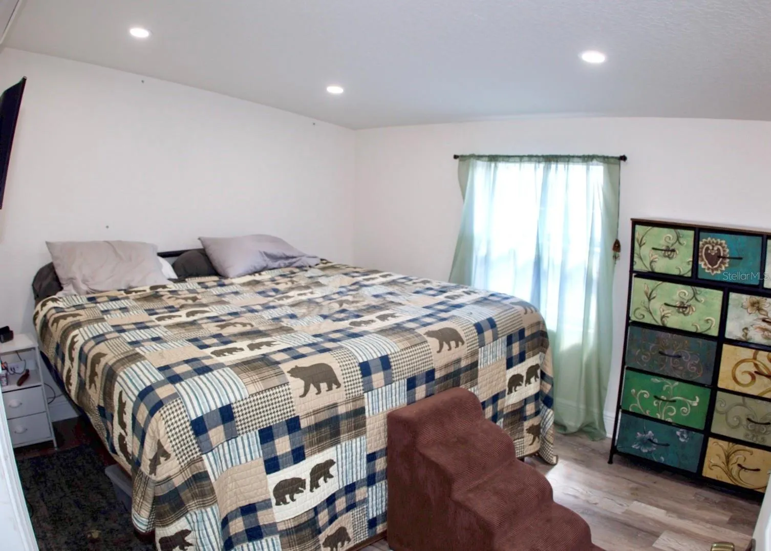 2933 56TH AVE N