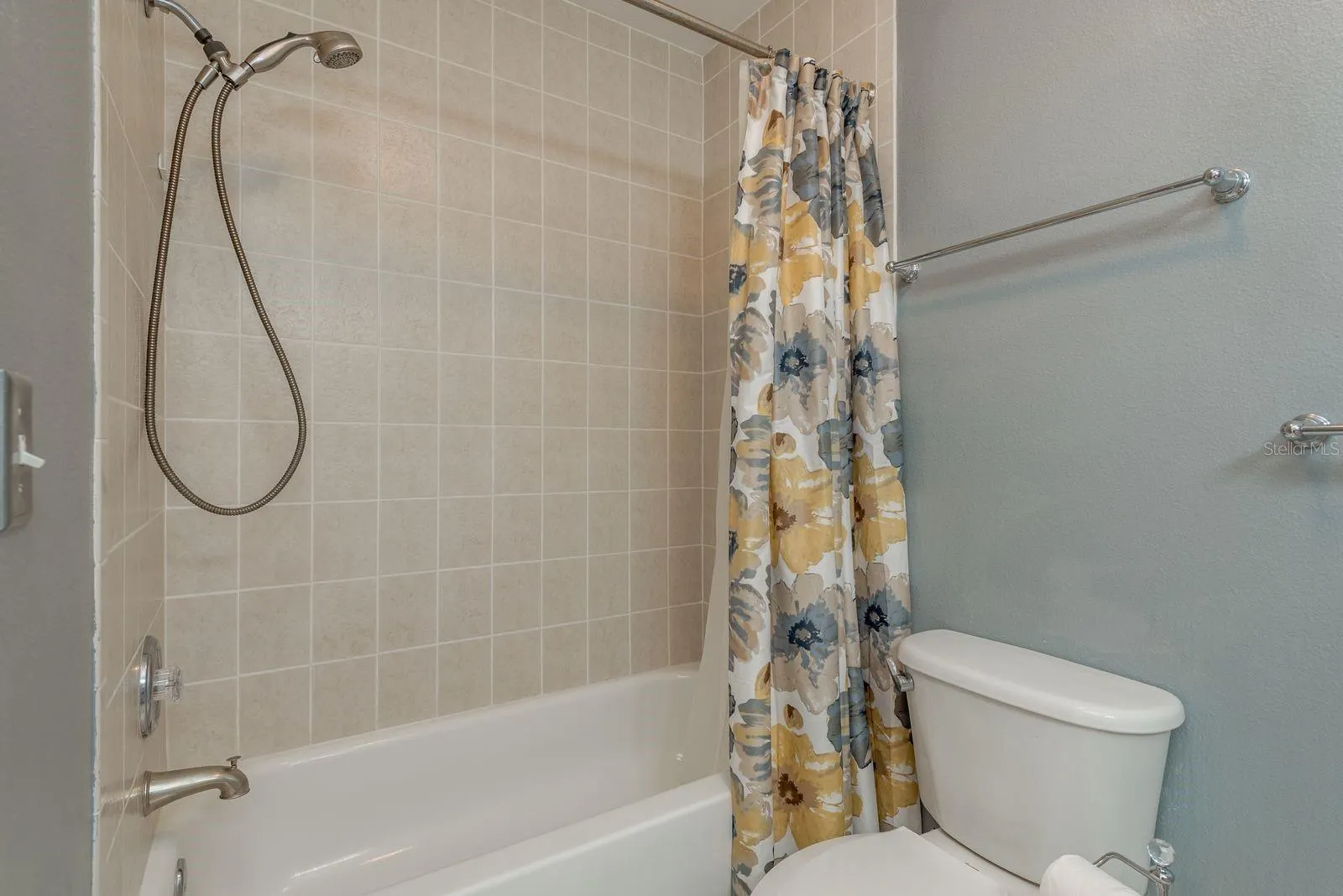 1128 SUNSET POINT RD #403, #403