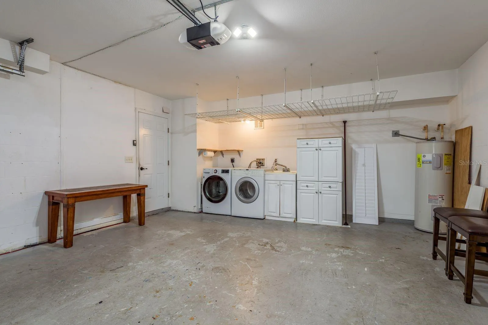 1128 SUNSET POINT RD #403, #403