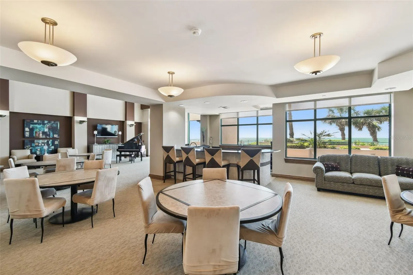 1540 GULF BLVD #1805, #1805