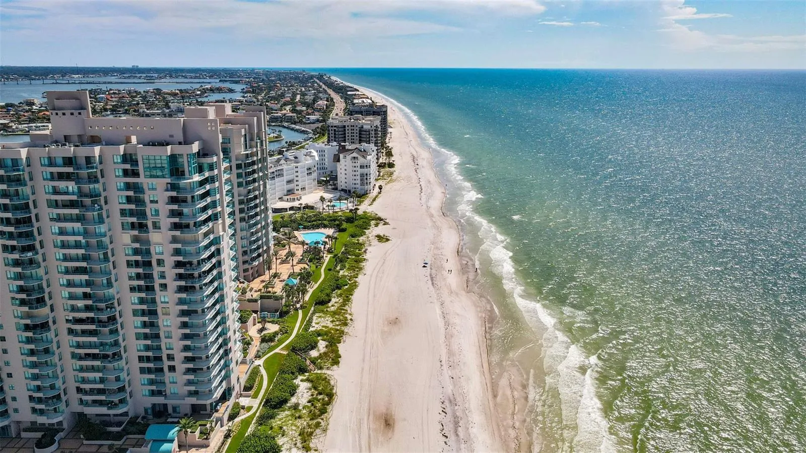 1540 GULF BLVD #1805, #1805