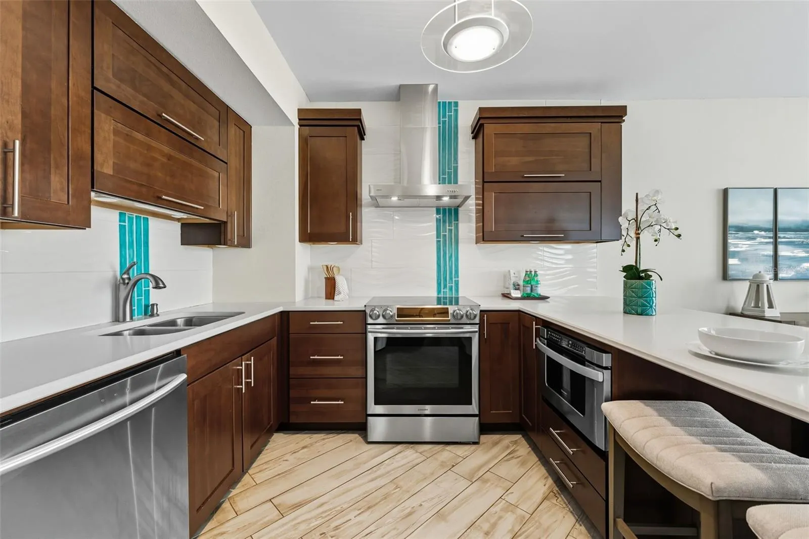 1540 GULF BLVD #1805, #1805