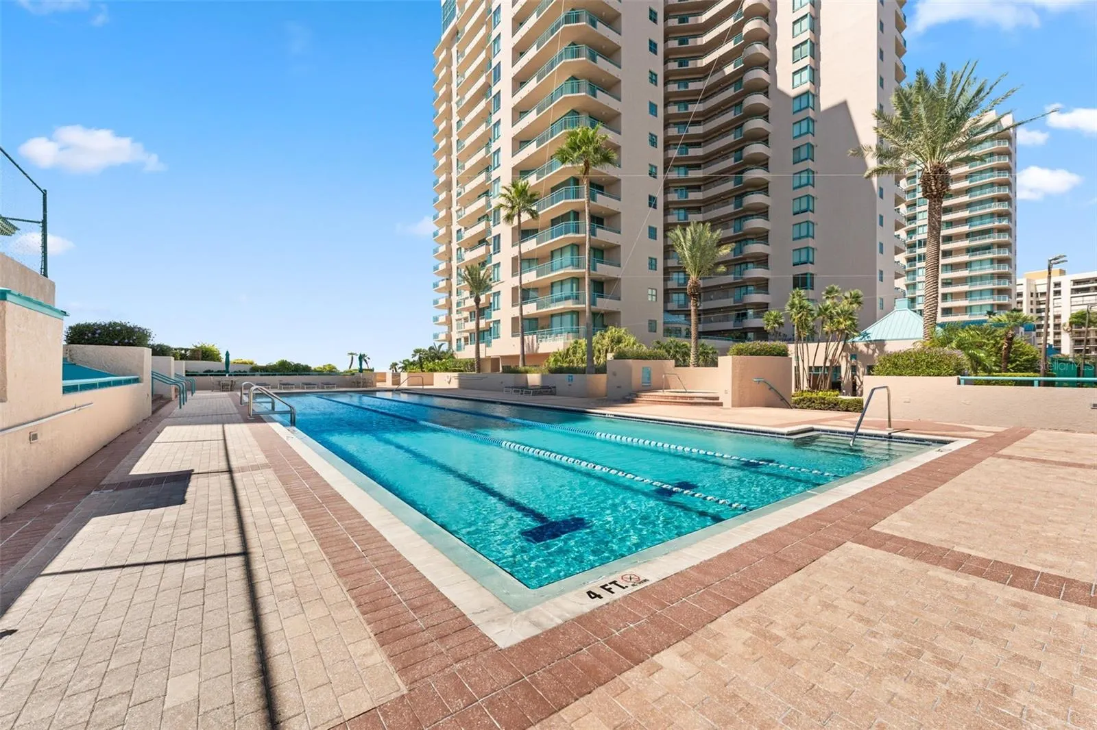 1540 GULF BLVD #1805, #1805