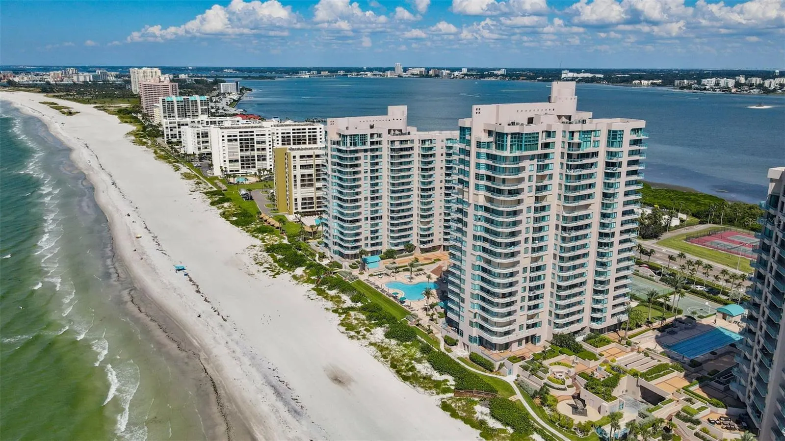 1540 GULF BLVD #1805, #1805