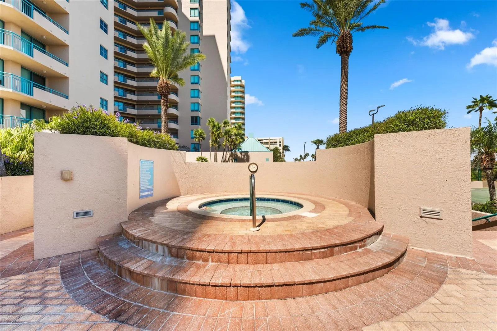 1540 GULF BLVD #1805, #1805