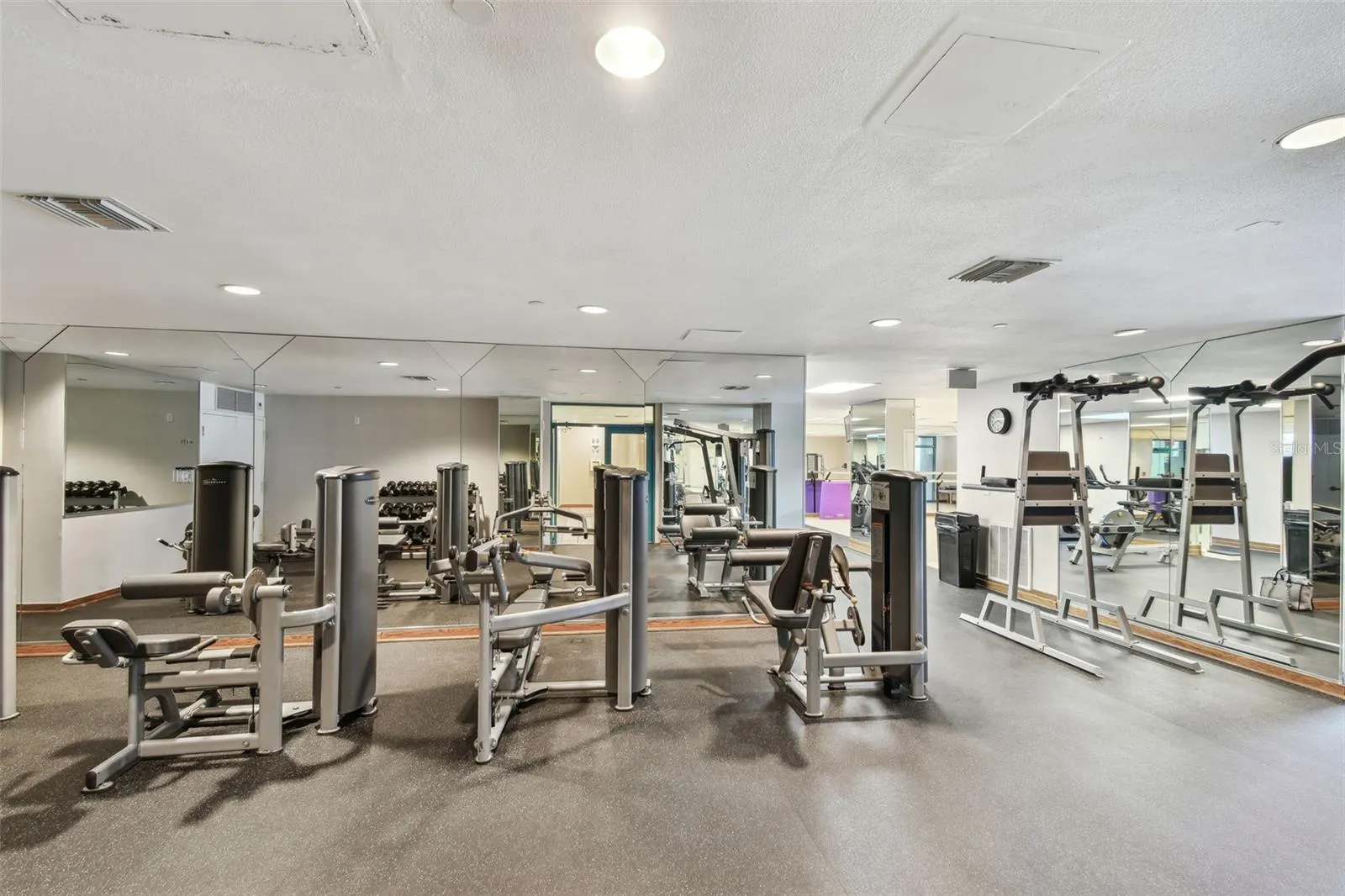 1540 GULF BLVD #1805, #1805