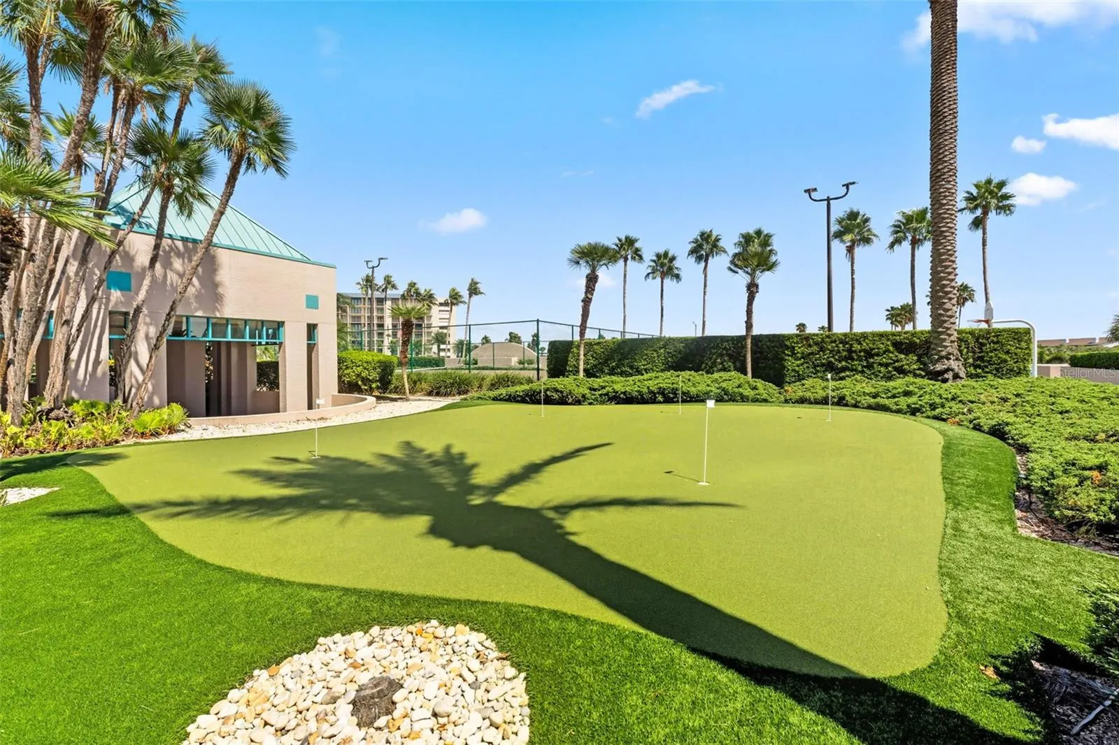 1540 GULF BLVD #1805, #1805
