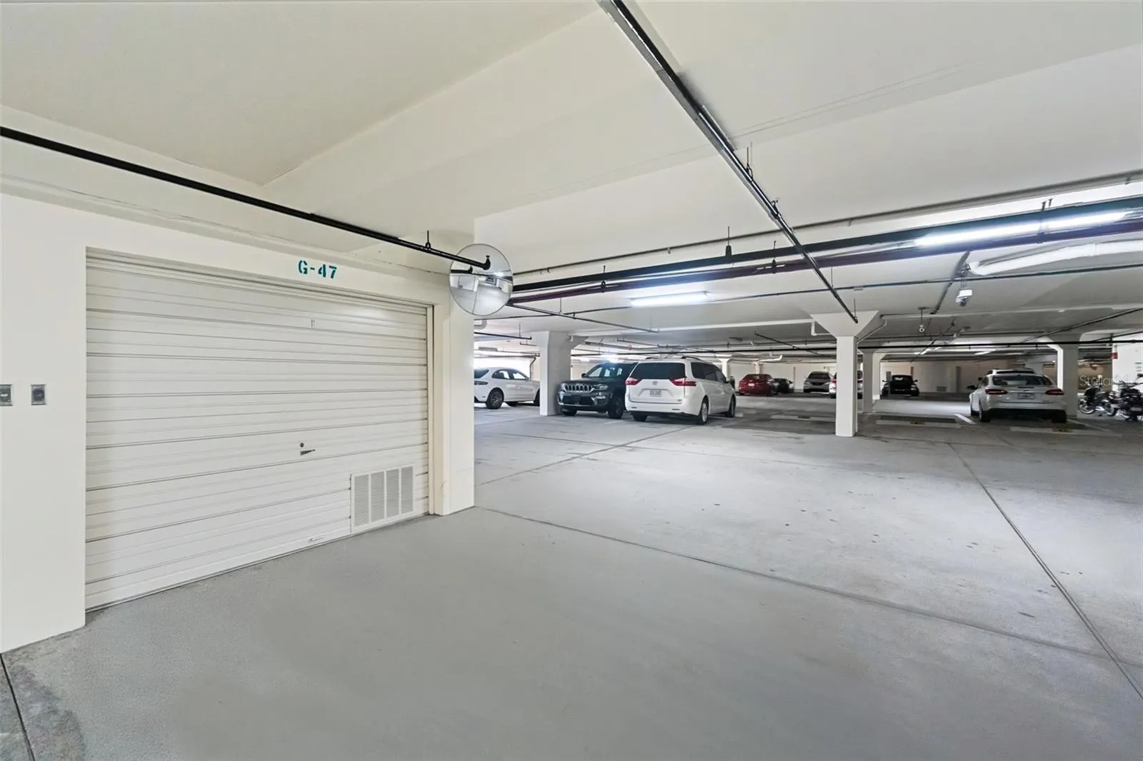 1540 GULF BLVD #1805, #1805