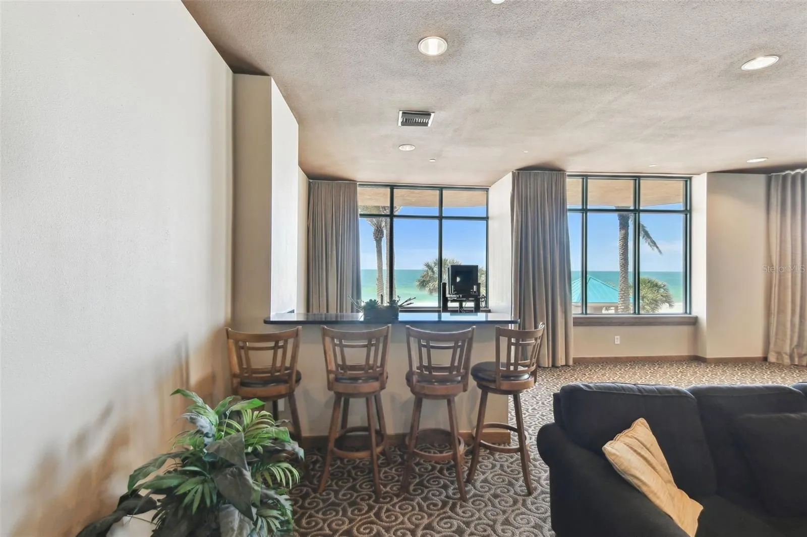 1540 GULF BLVD #1805, #1805